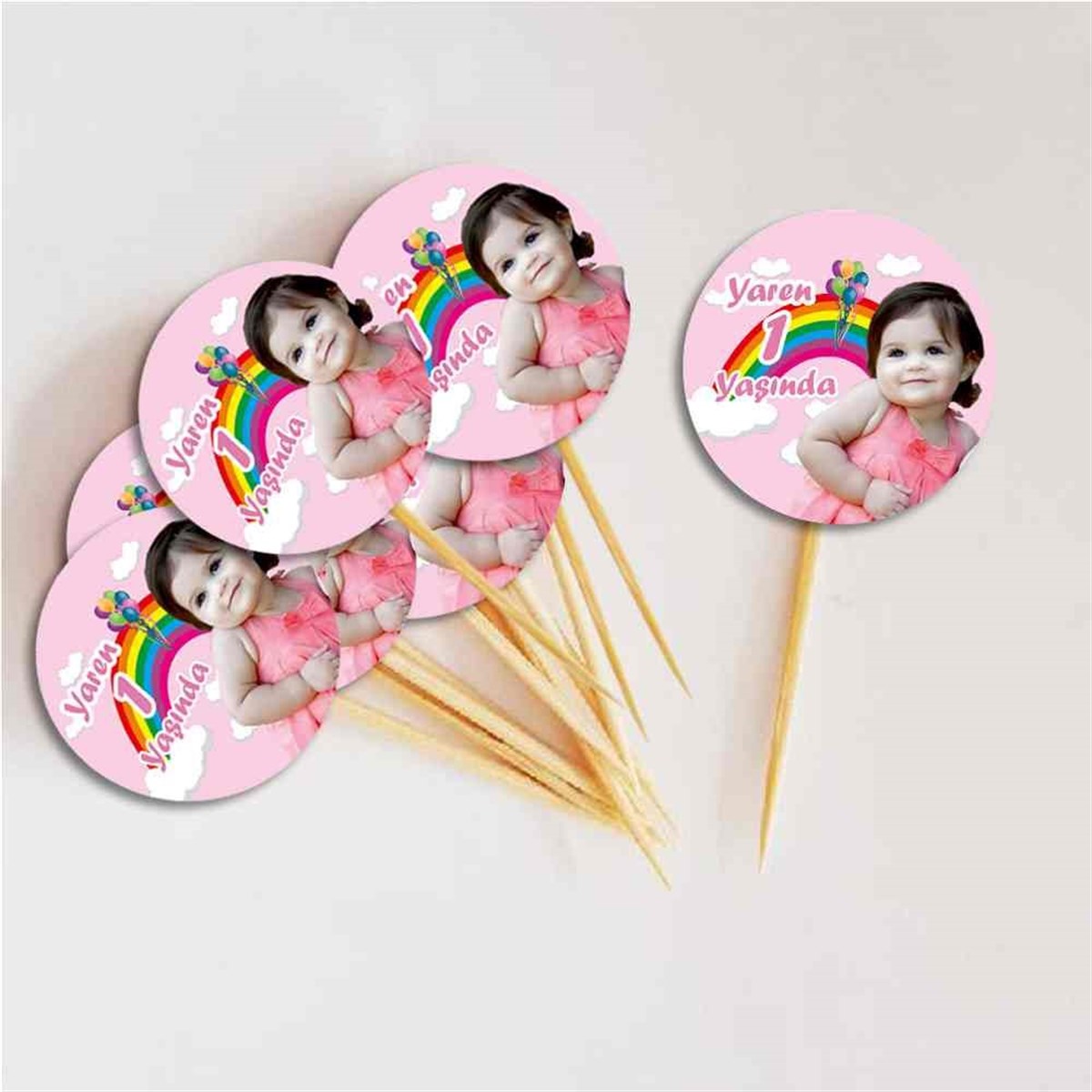 Gökkuşağı Kurdan  