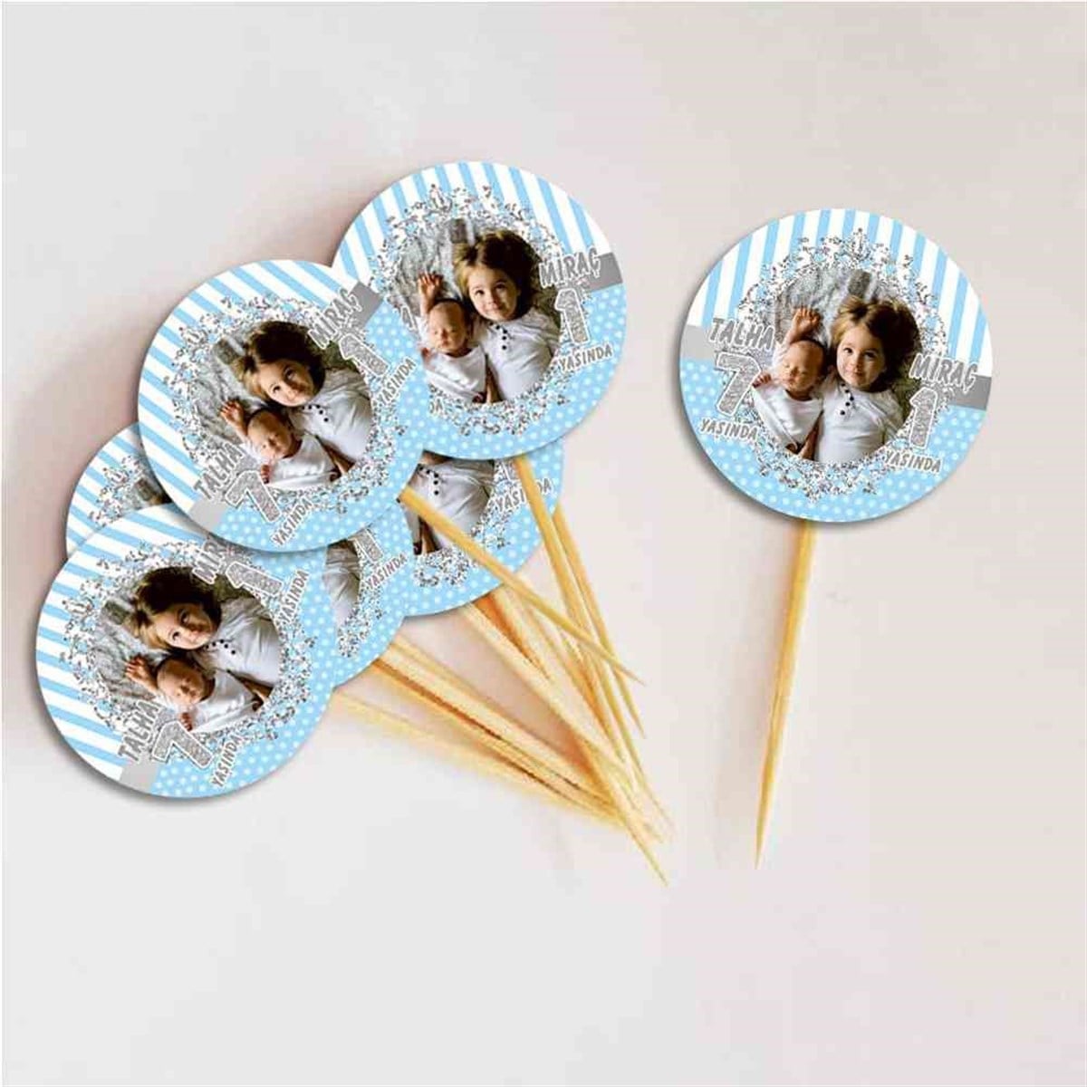 Gümüş Yaldız Temalı Kurdan  