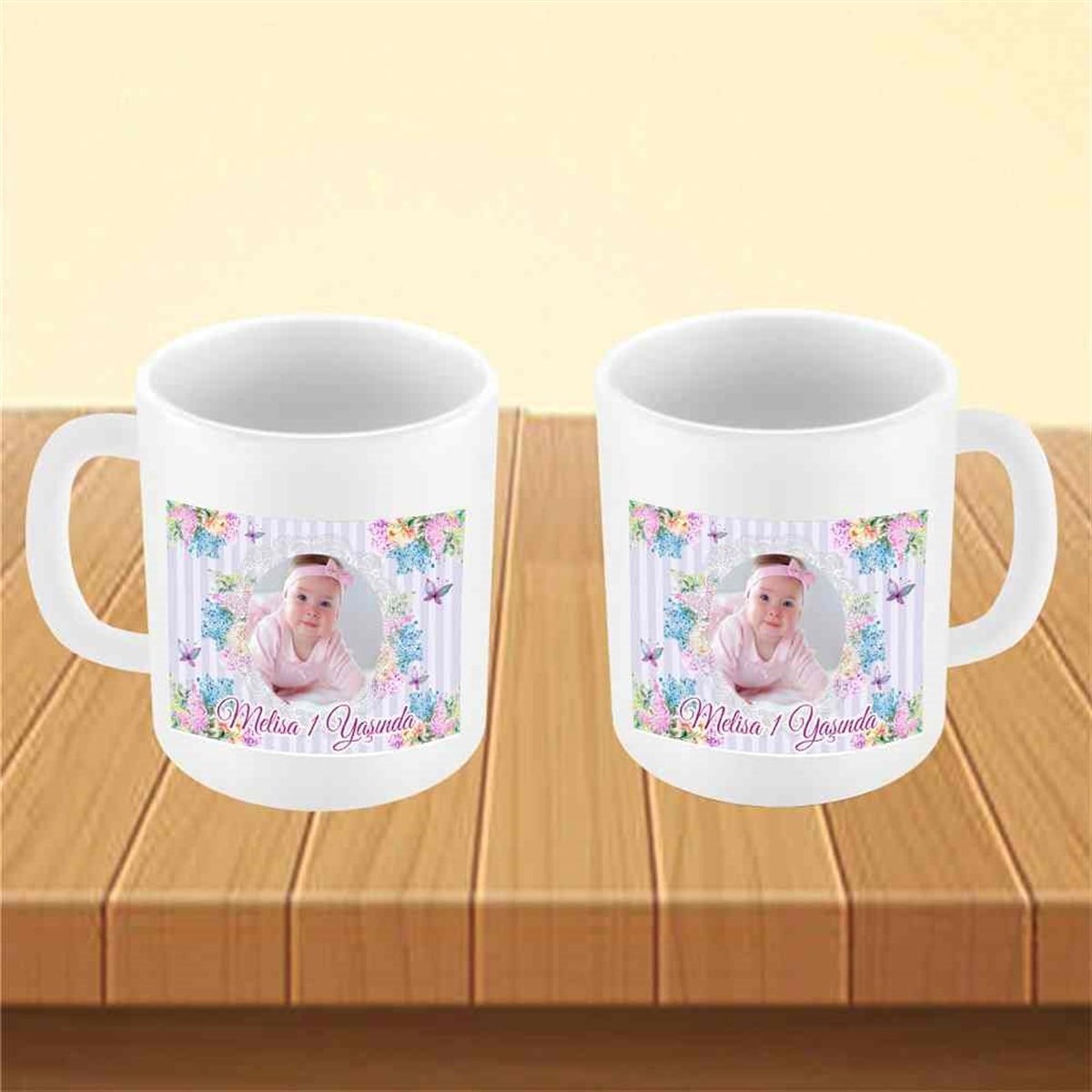Kişiye Çiçekli Vintage Konsept Kupa Bardak Mug  