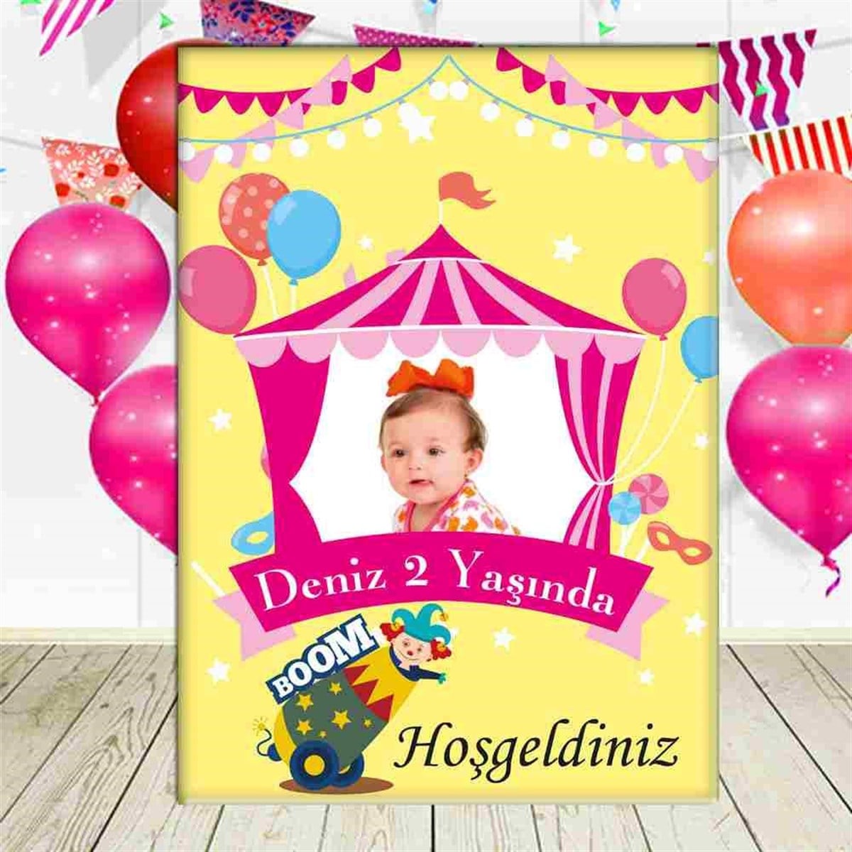 Kız Çocuğu Ayaklı Pano  