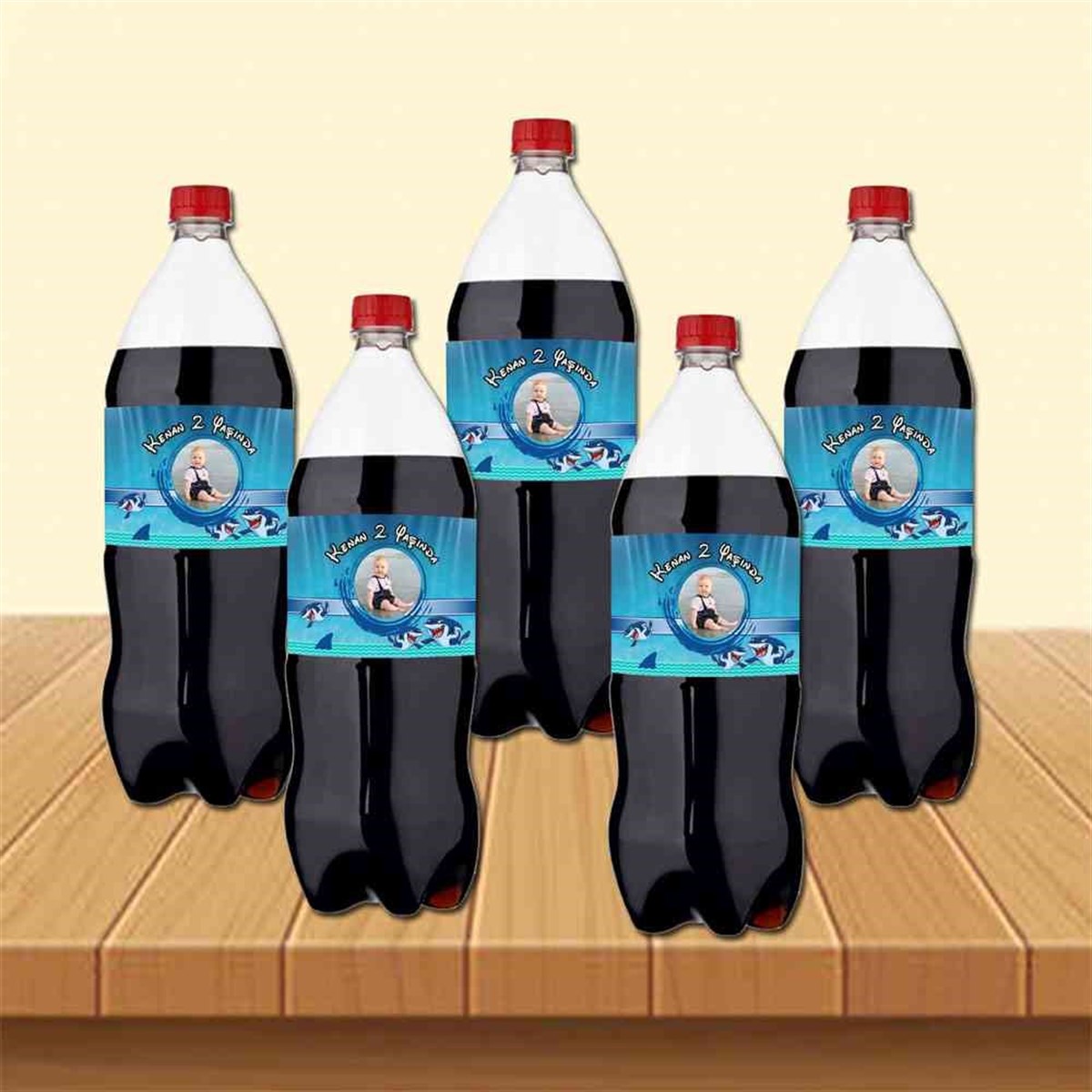Köpek Balığı Konsepti Cola Şisesi Bandı    
