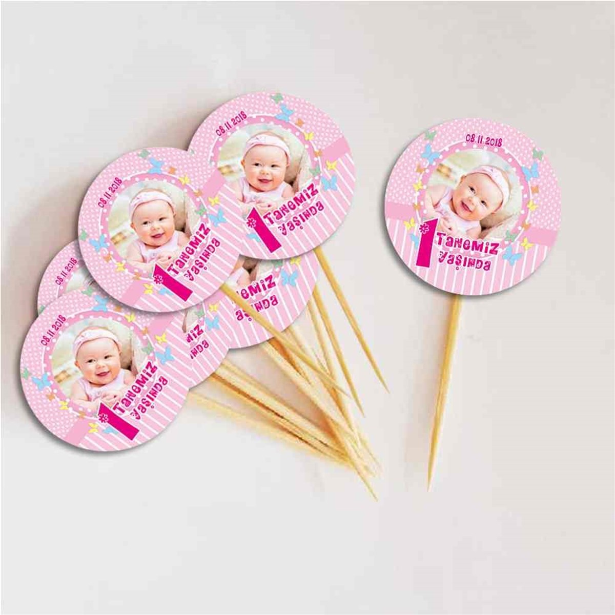 Pembe Puantiyeli Kurdan 