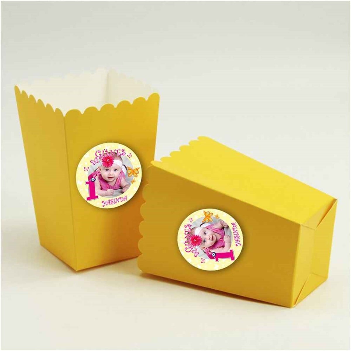 Puantiyeli Renkli Kelebek Konsept Etiketli Popcorn Kutusu 10 Adet 