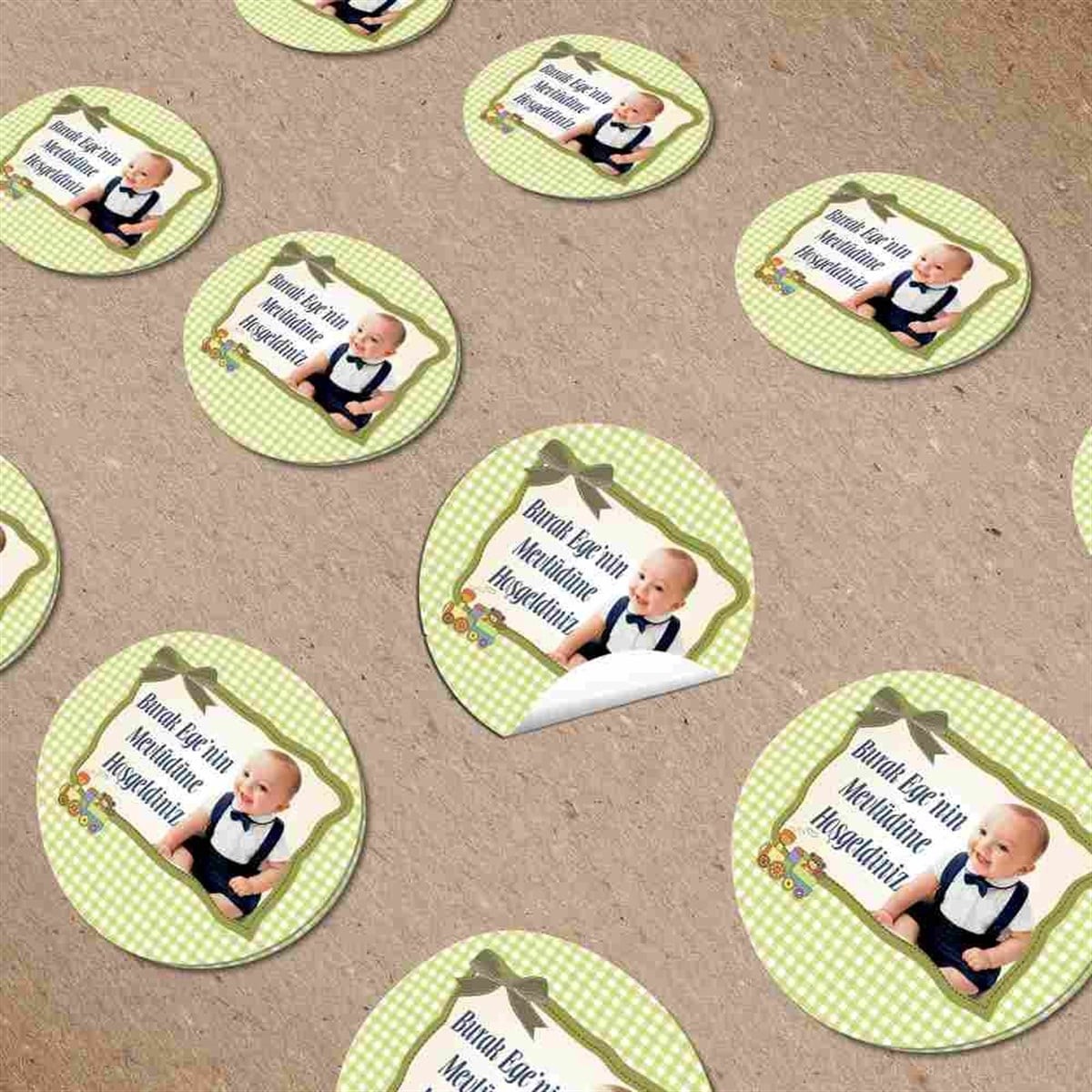 Trenli Fiyonk Konsept Kişiye Özel Sticker 30 Adet  