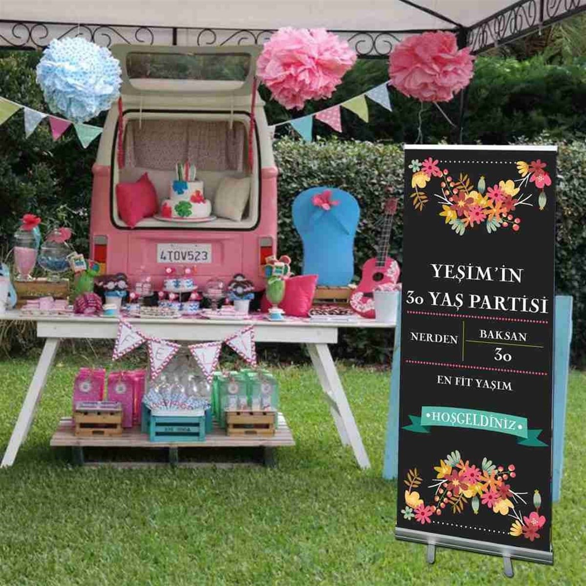 Yetişkin Doğum Günü Renkli Çicekler Konsepti Mekanizmalı Rulo Afiş (Roll up) 