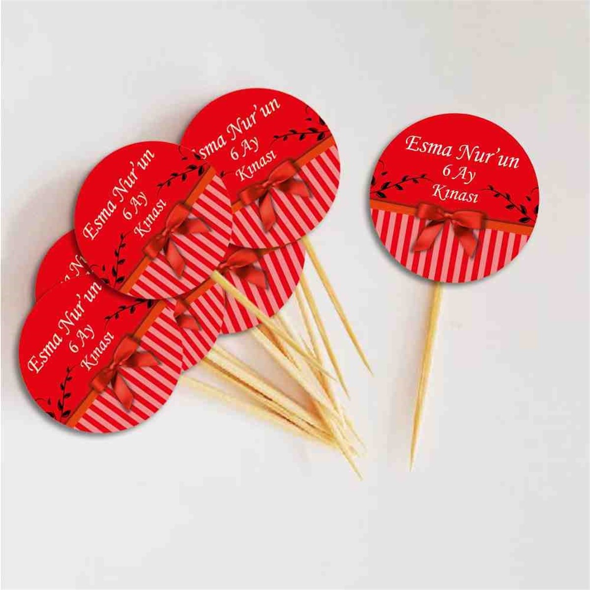 6 Ay Kınası Kırmızı Fiyonklu Konsept Cupcake Kurdanı 