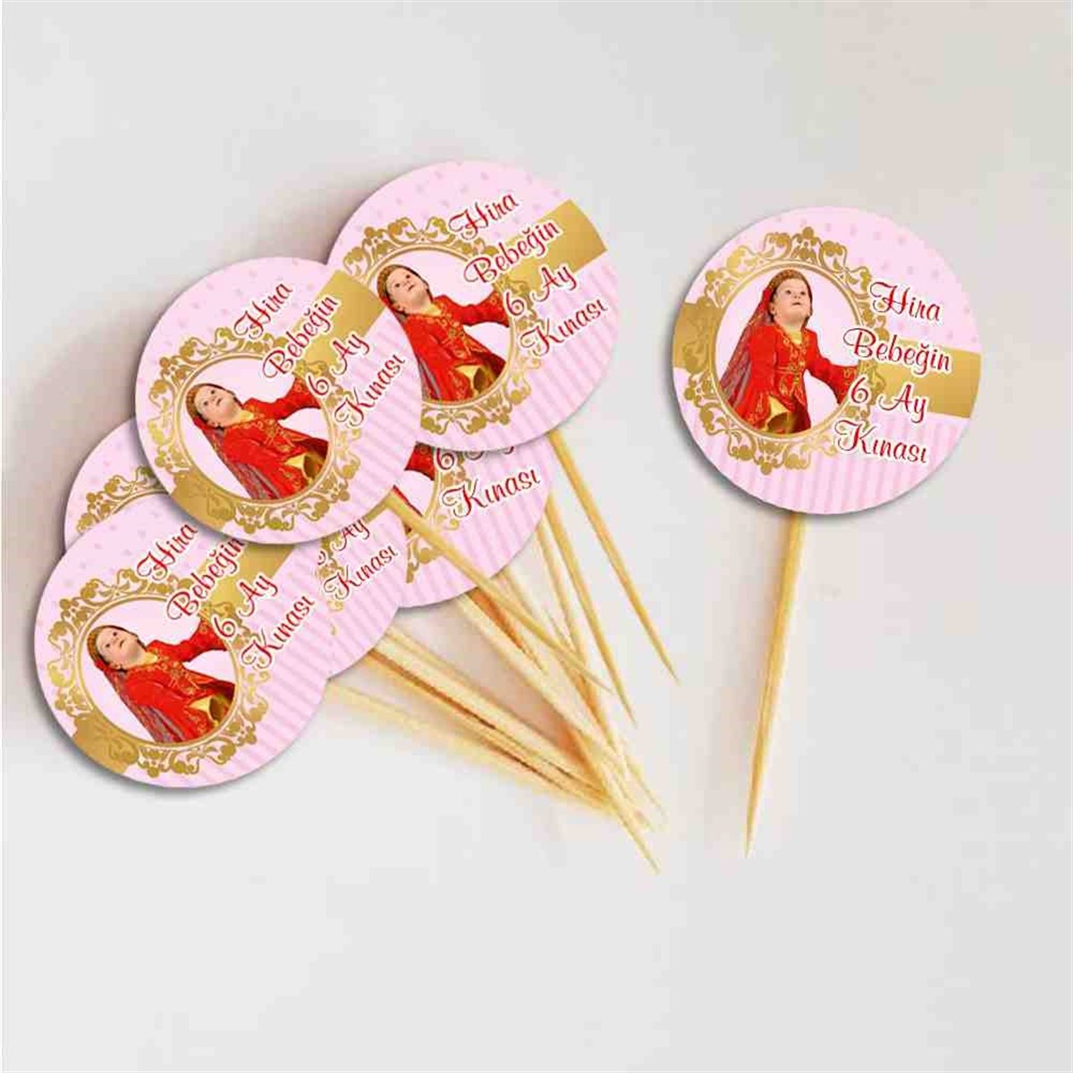 6 Ay Kınası Pembe gold konsept Cupcake Kurdanı 
