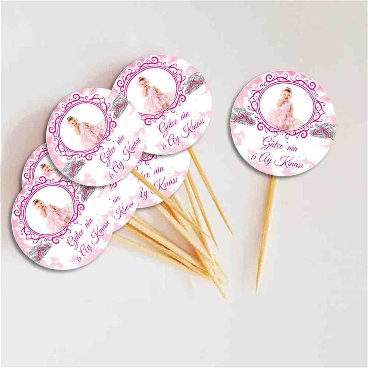 Altı Ay Kınası Pembe Taçlı Konsept Cupcake Kurdanı 