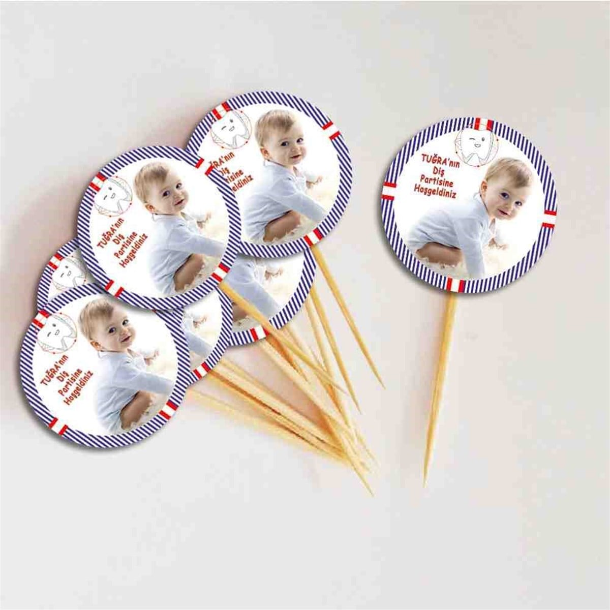 Diş Buğdayı Kırmızı Lacivert Cupcake Kurdanı 