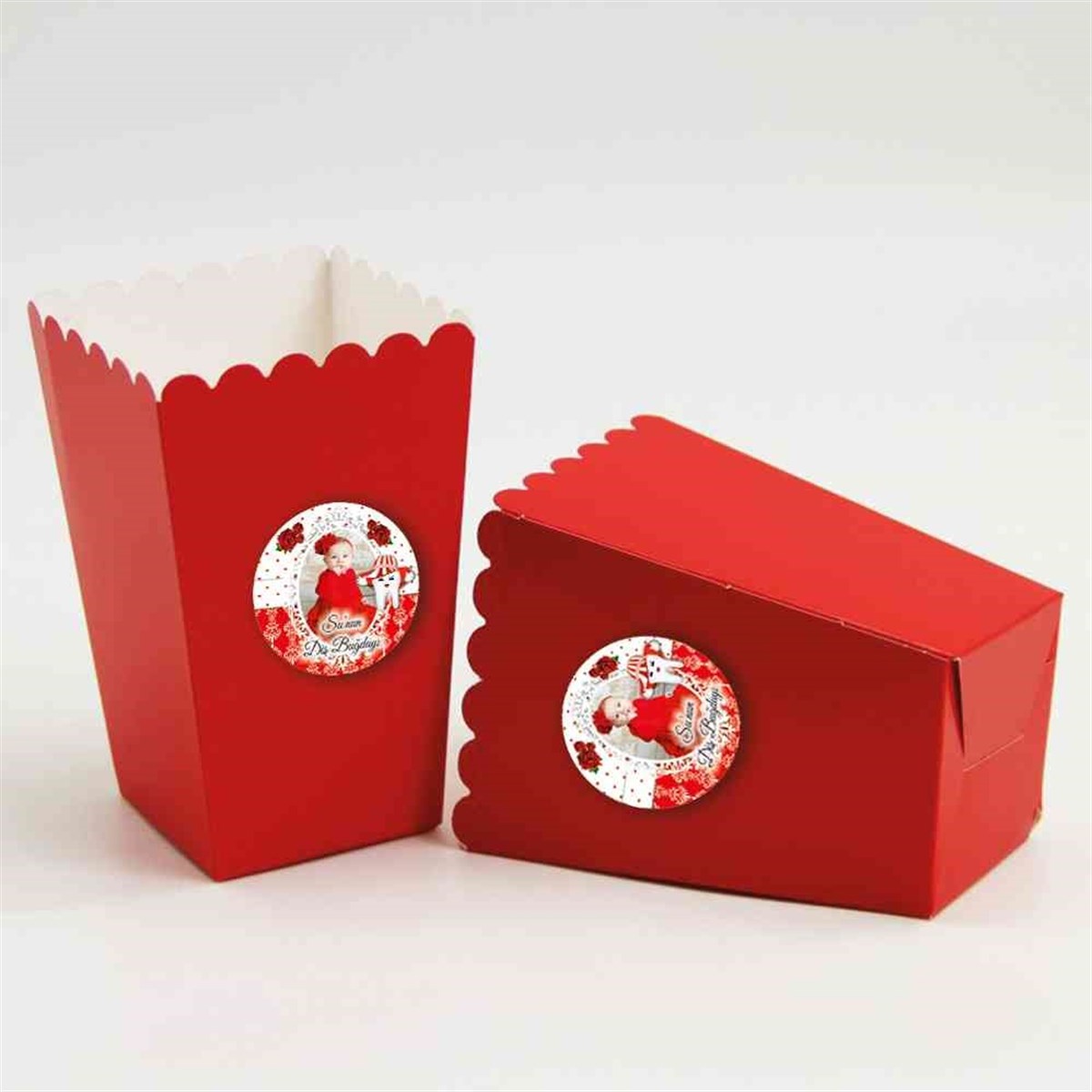 Diş Buğdayı Kırmızı Şapkalı ve Güllü Popcorn Kutusu 10 Adet  