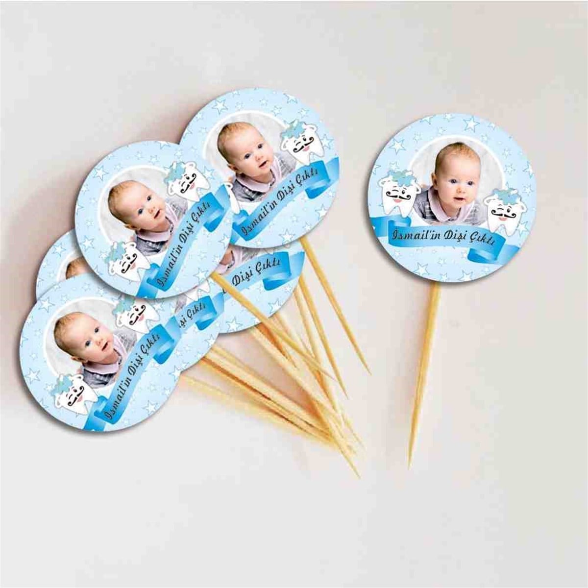 Diş Buğdayı Mavi Yıldızlı Cupcake Kurdanı 