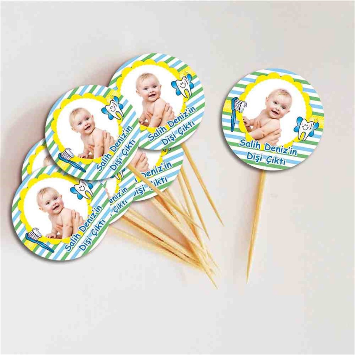 Diş Buğdayı Sarı Çizgili Cupcake Kurdanı 