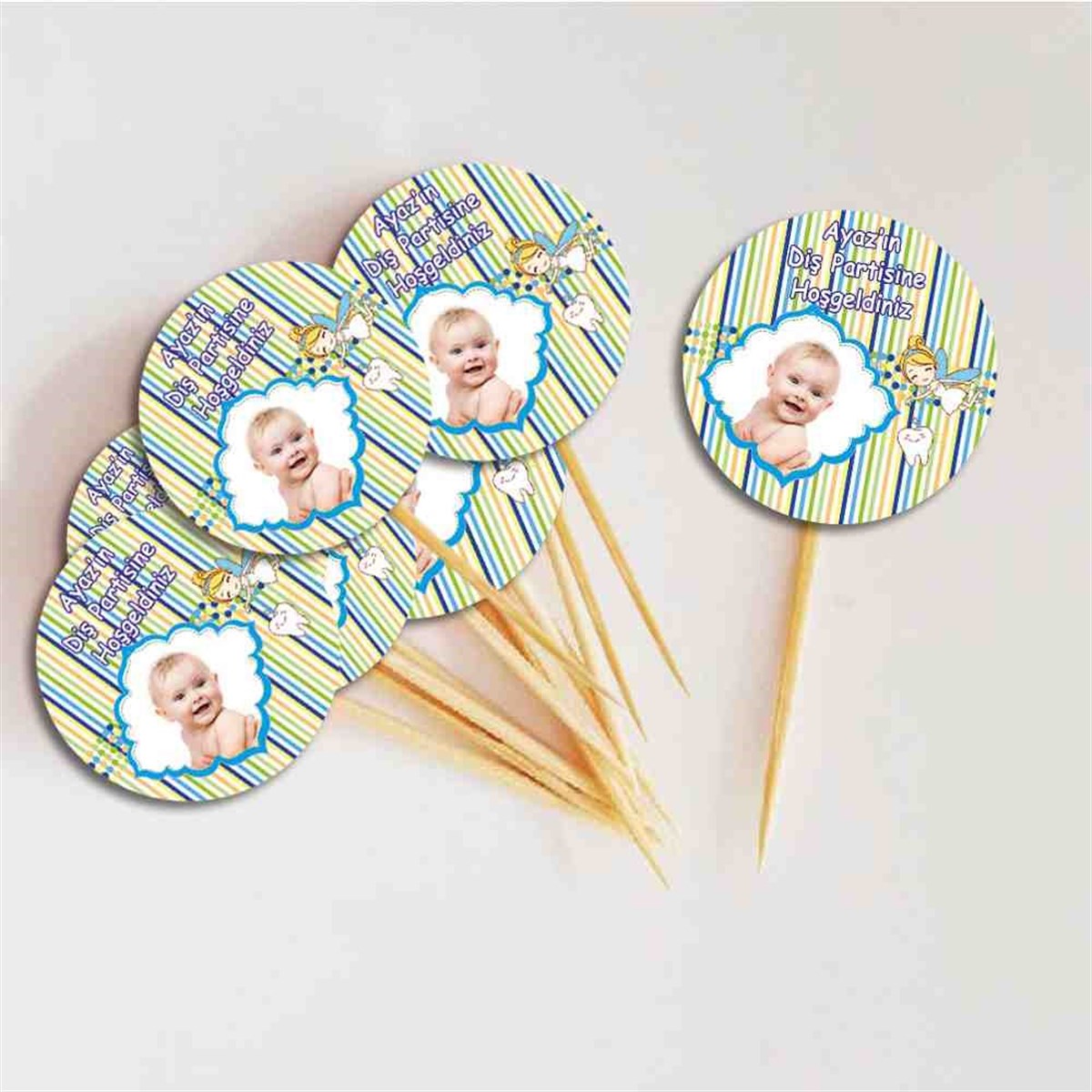 Diş Buğdayı Yeşil Çizgili Puantiyeli Cupcake Kurdanı 