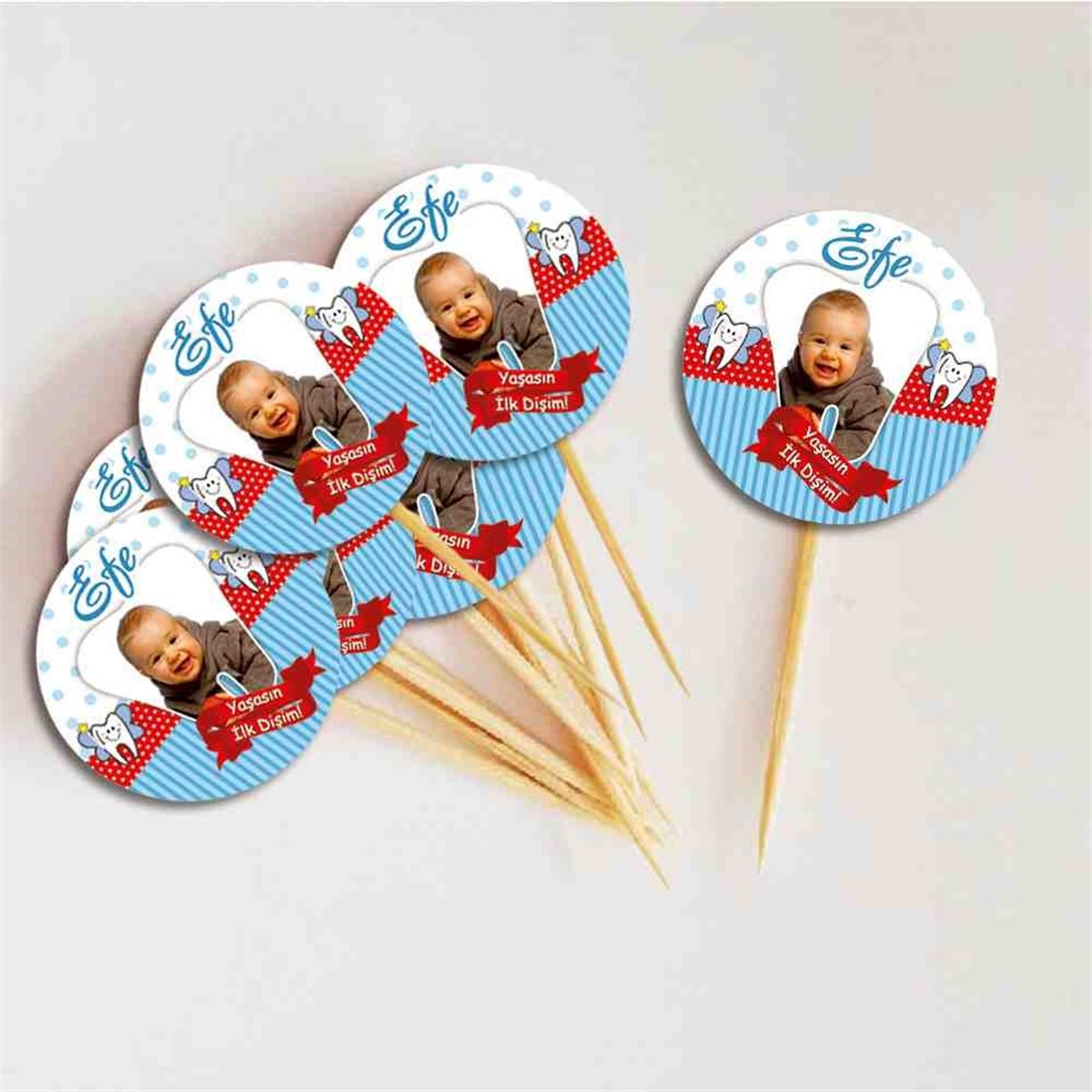 Diş Partisi Diş Kırmızı Çerçeveli Cupcake Kurdanı 
