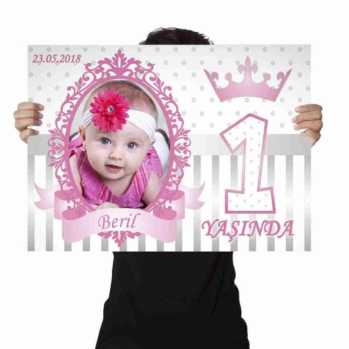 Doğum Günü Afişi Soft Pembe Taç Konsepti 