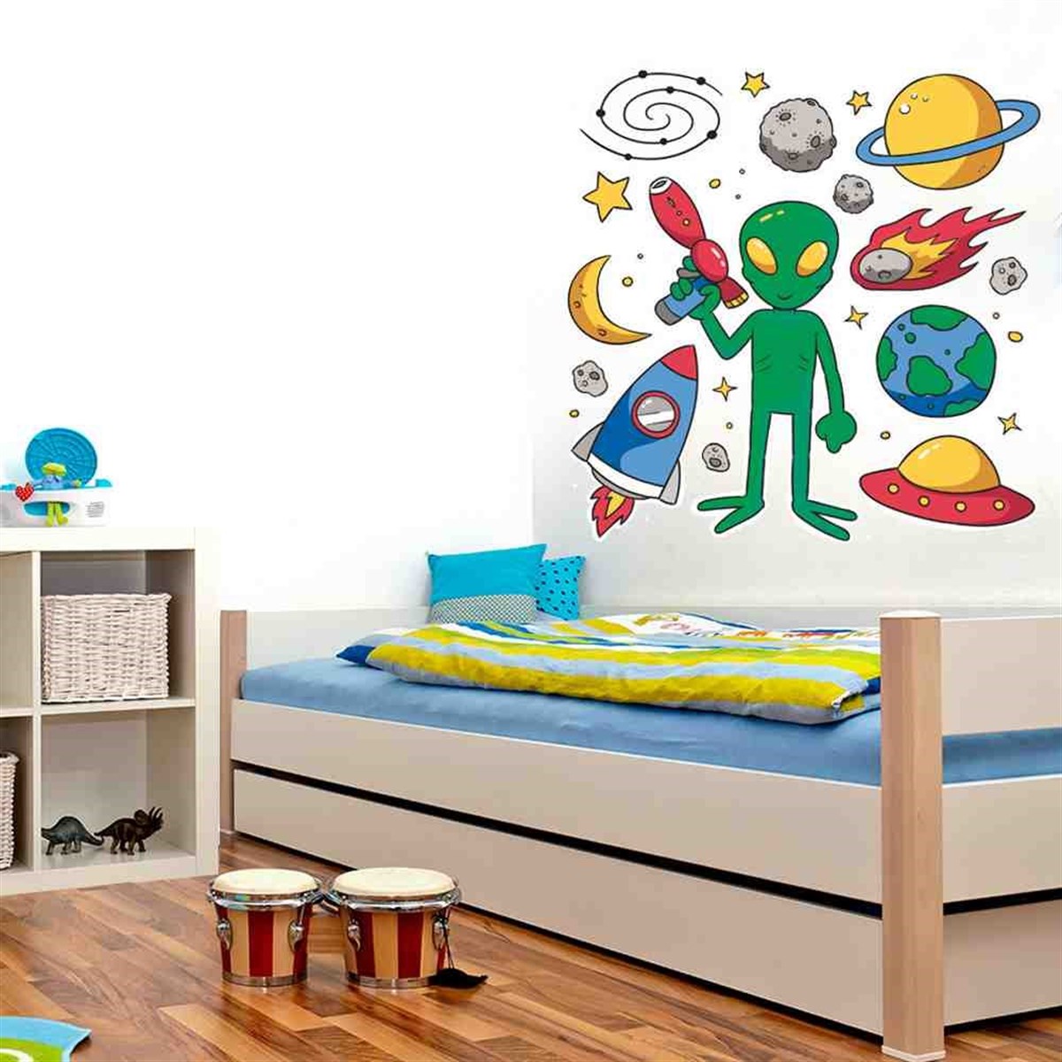 Duvar Sticker Uzaylı Erkek Bebek 
