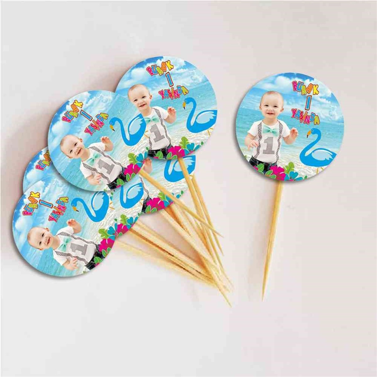 Filamingo Temalı Kurdan  