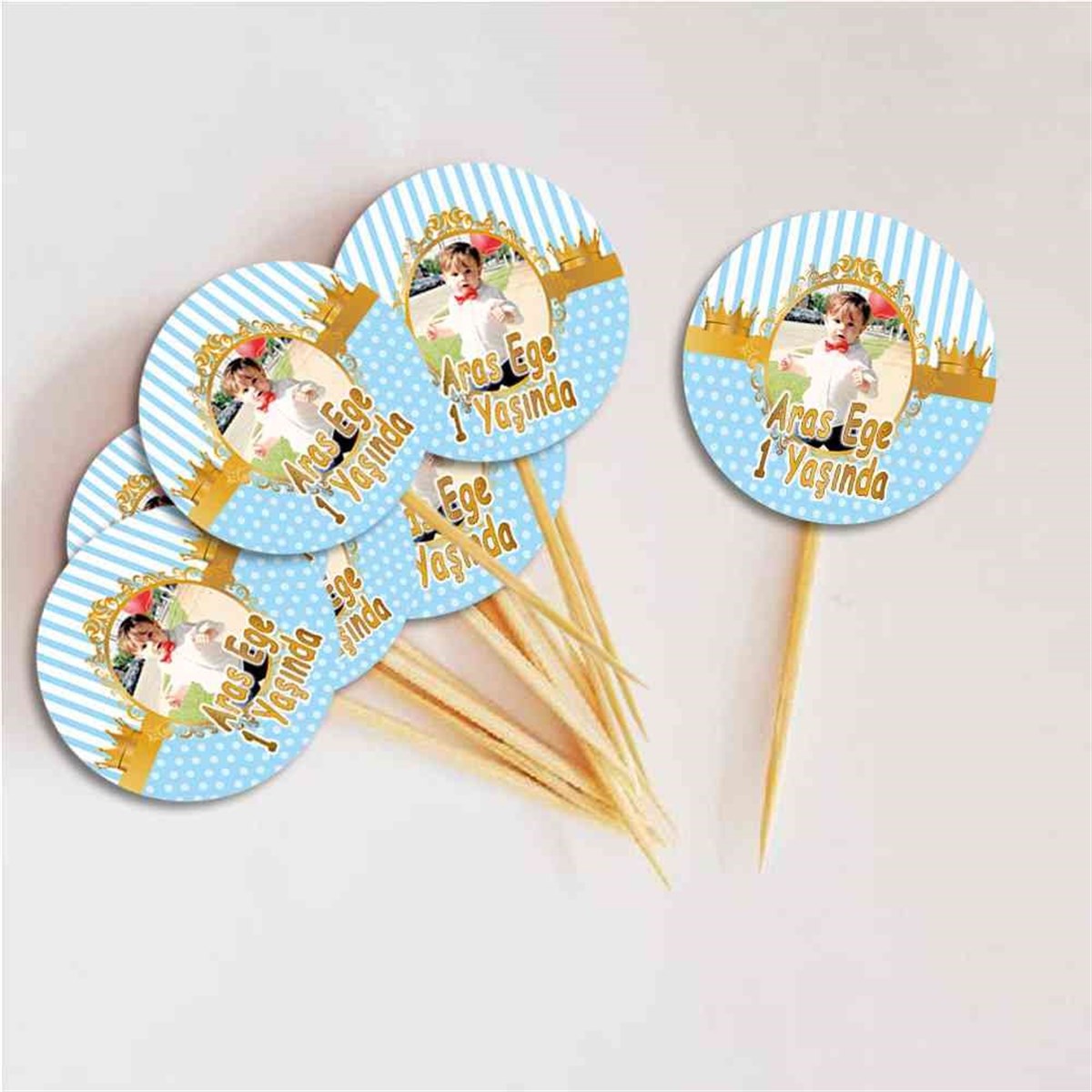 Gold Taçlı Temalı Kurdan  