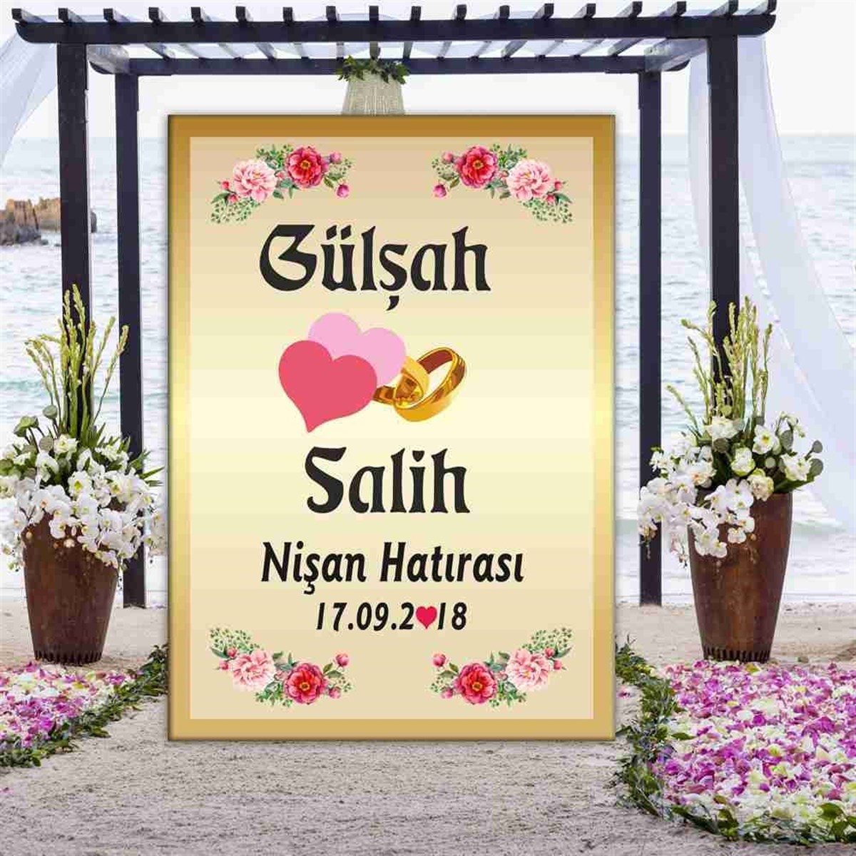 Gold Temalı Nişan İsme Özel Karşılama 