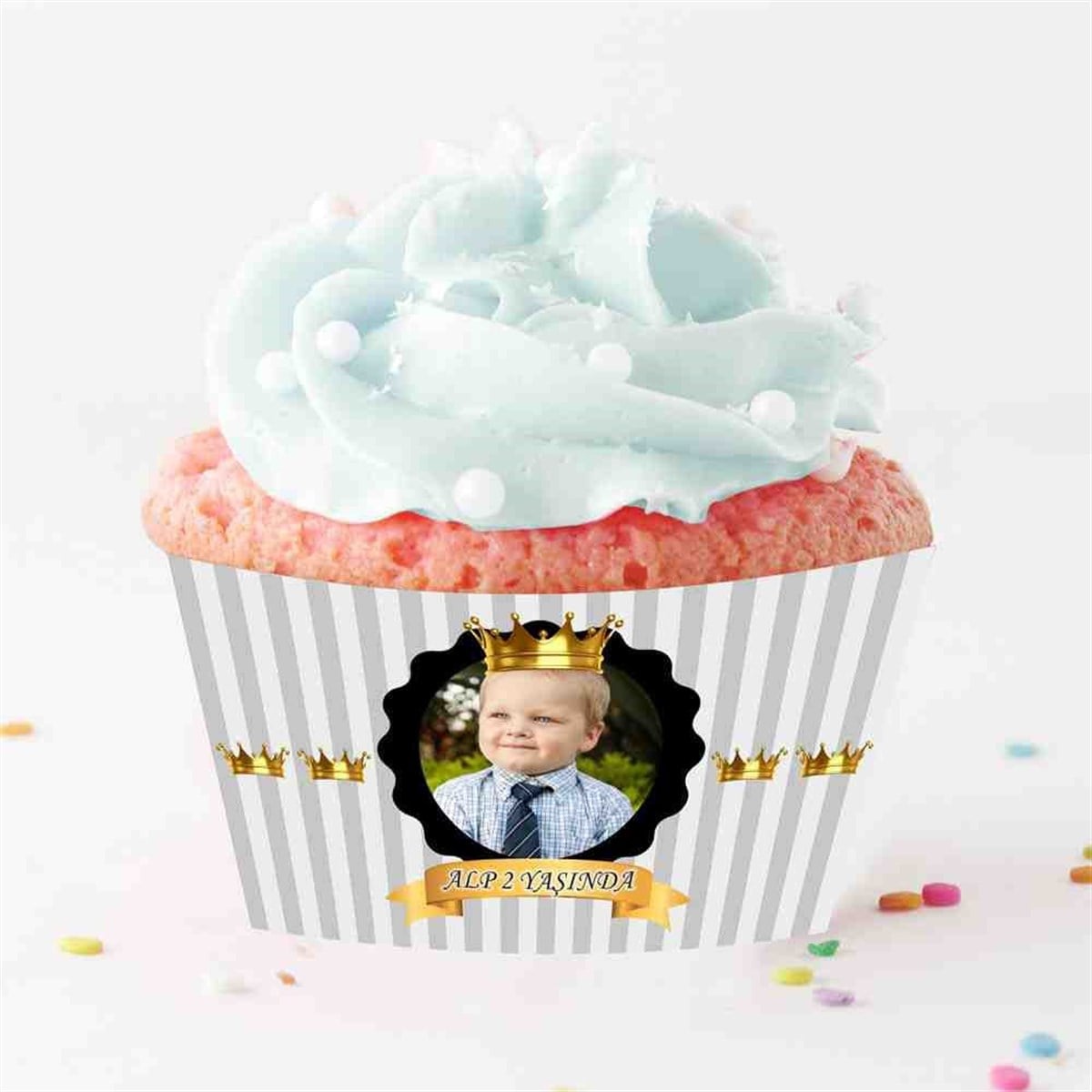 Gri Gold Taçlı Cupcake Sargısı 