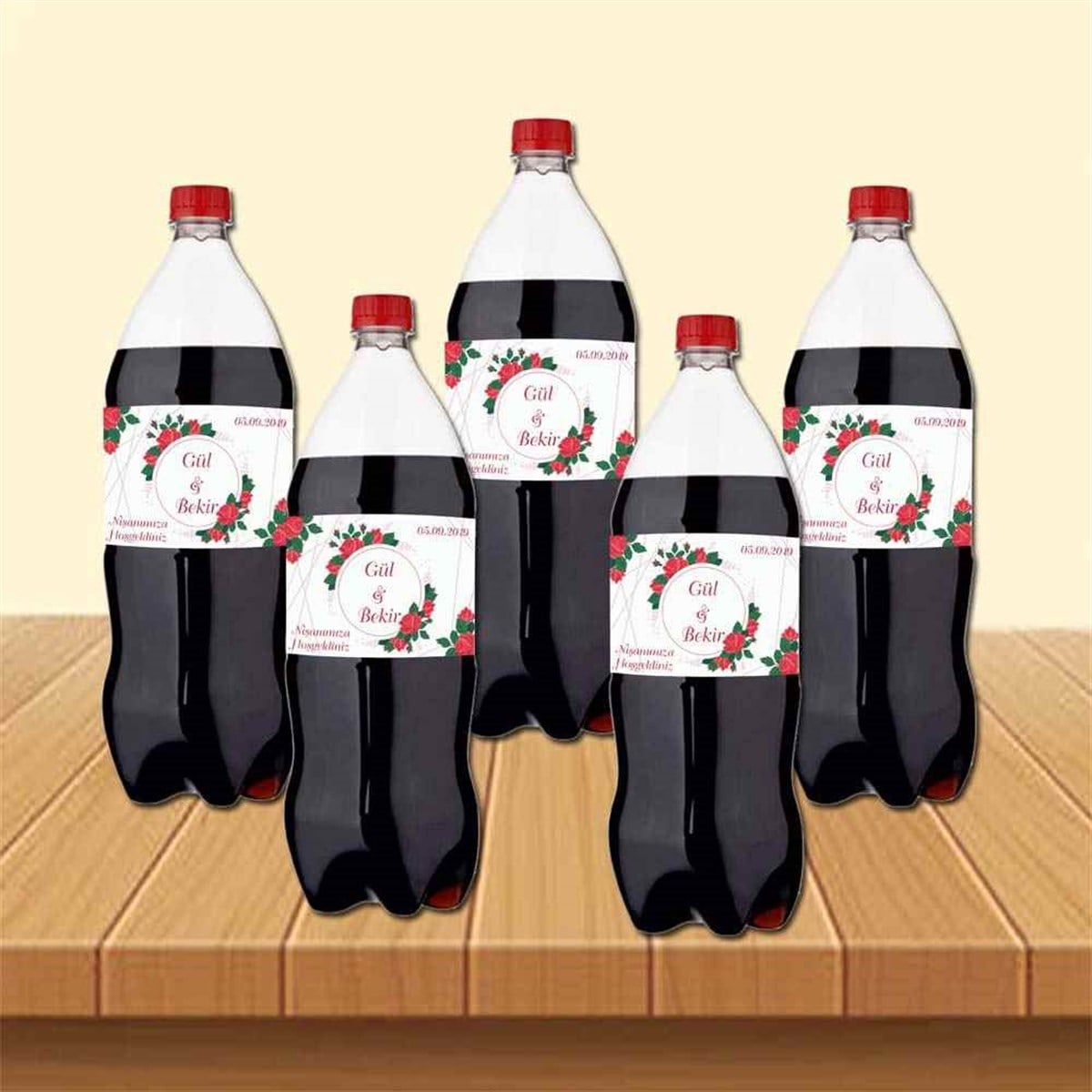Gül Ve Yapraklı İsme Özel Nişan Litrelik Şişe Etiketi 