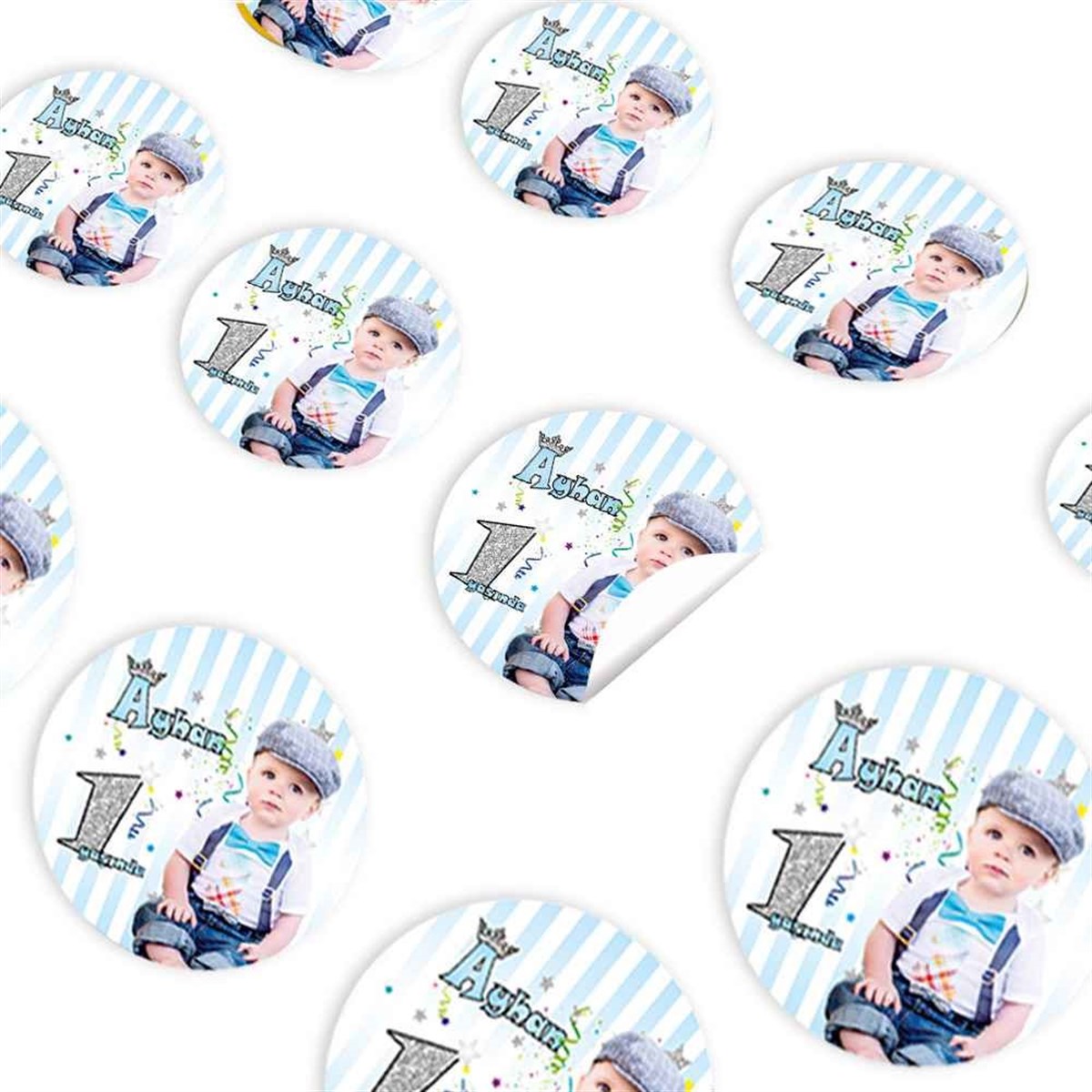 Gümüş Taçlı Konsept Sticker 30 Adet 