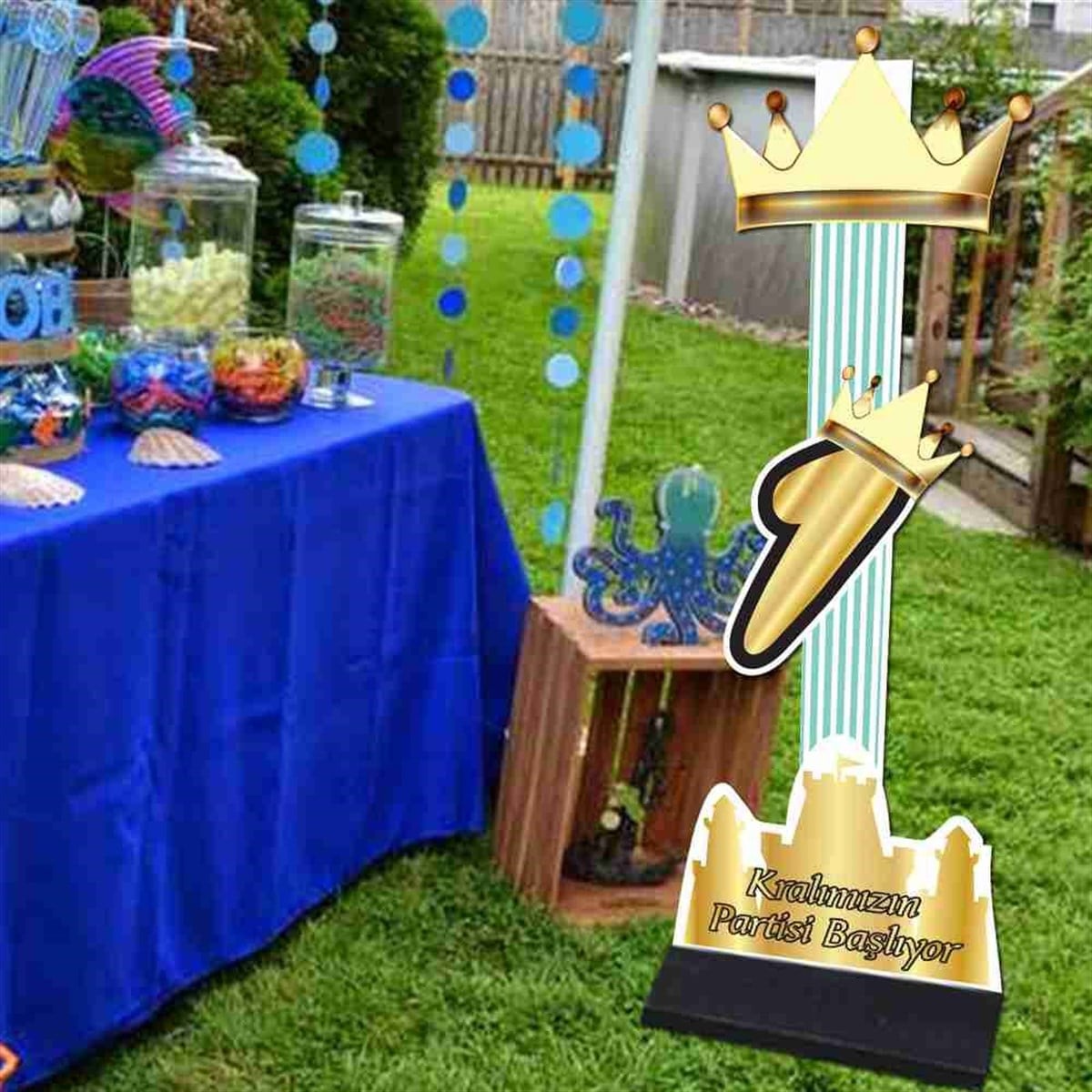 Kral Tacı Konsepti Kişiye Özel Oklu Pano 