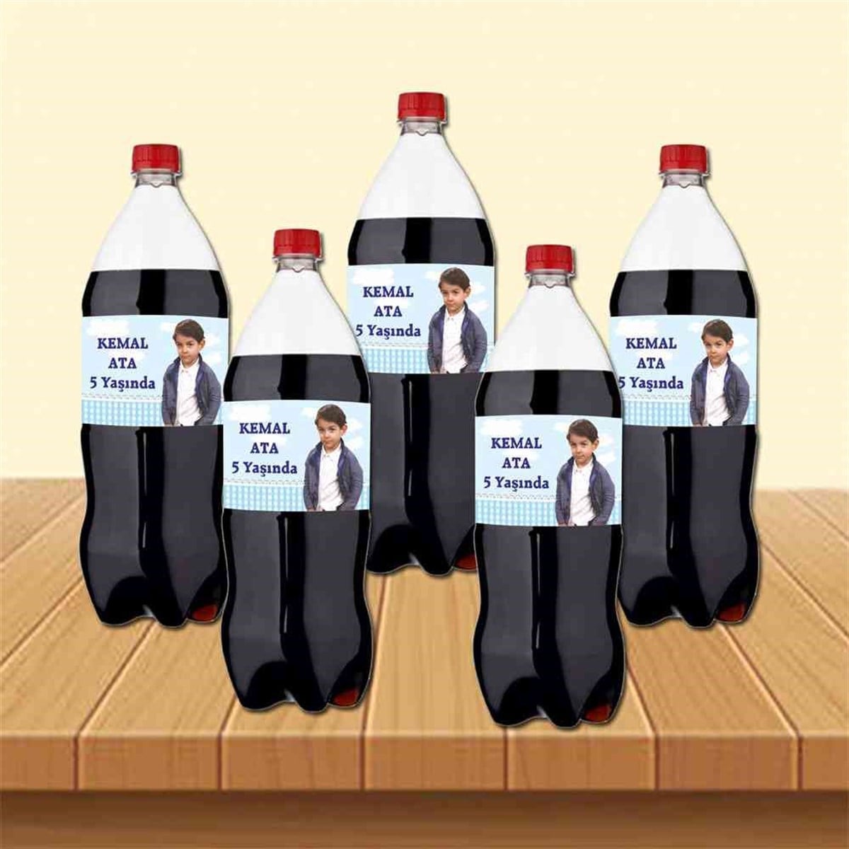 Mavi Bulutlu Sade Cola Şisesi Bandı    
