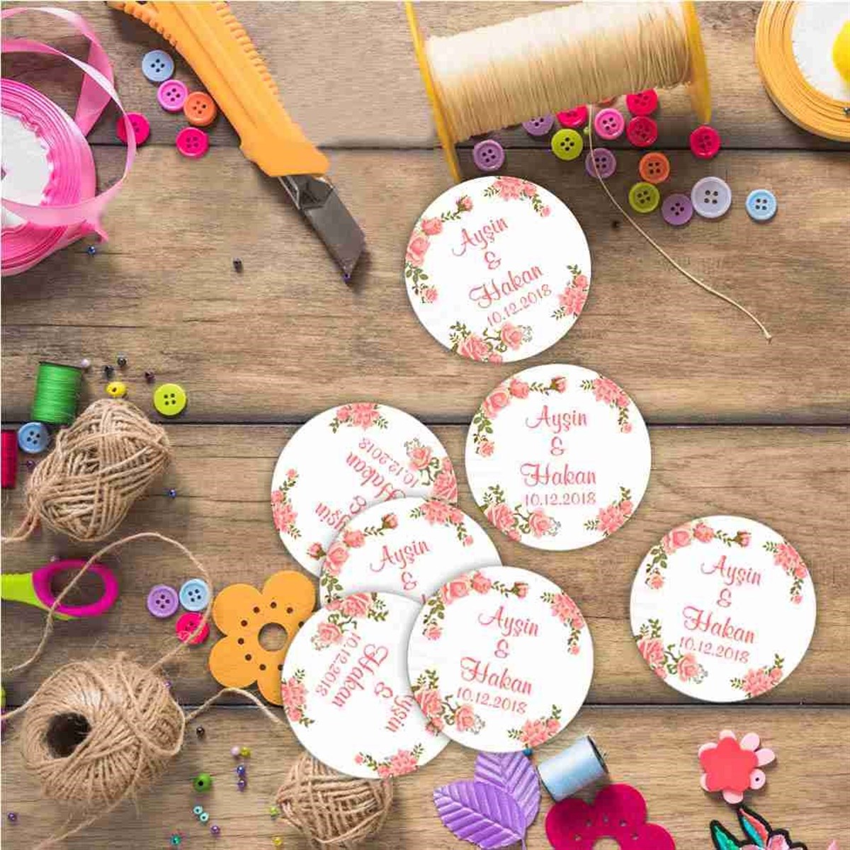 Nişan Figürlü Kalpli Karton Baskı 30 Adet 