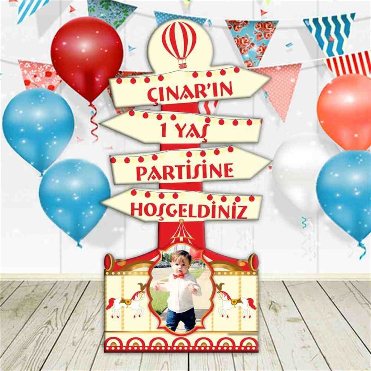 Parti Sirki Doğum Günü Yönlendirme Panosu 