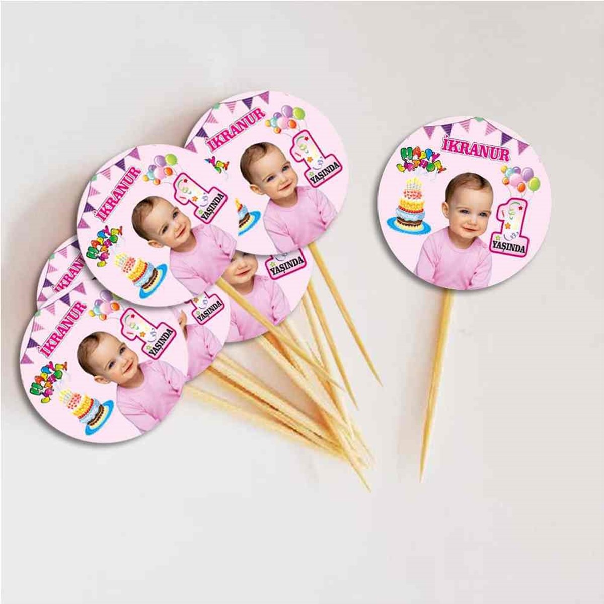 Pastalı Balonlu Kurdan  