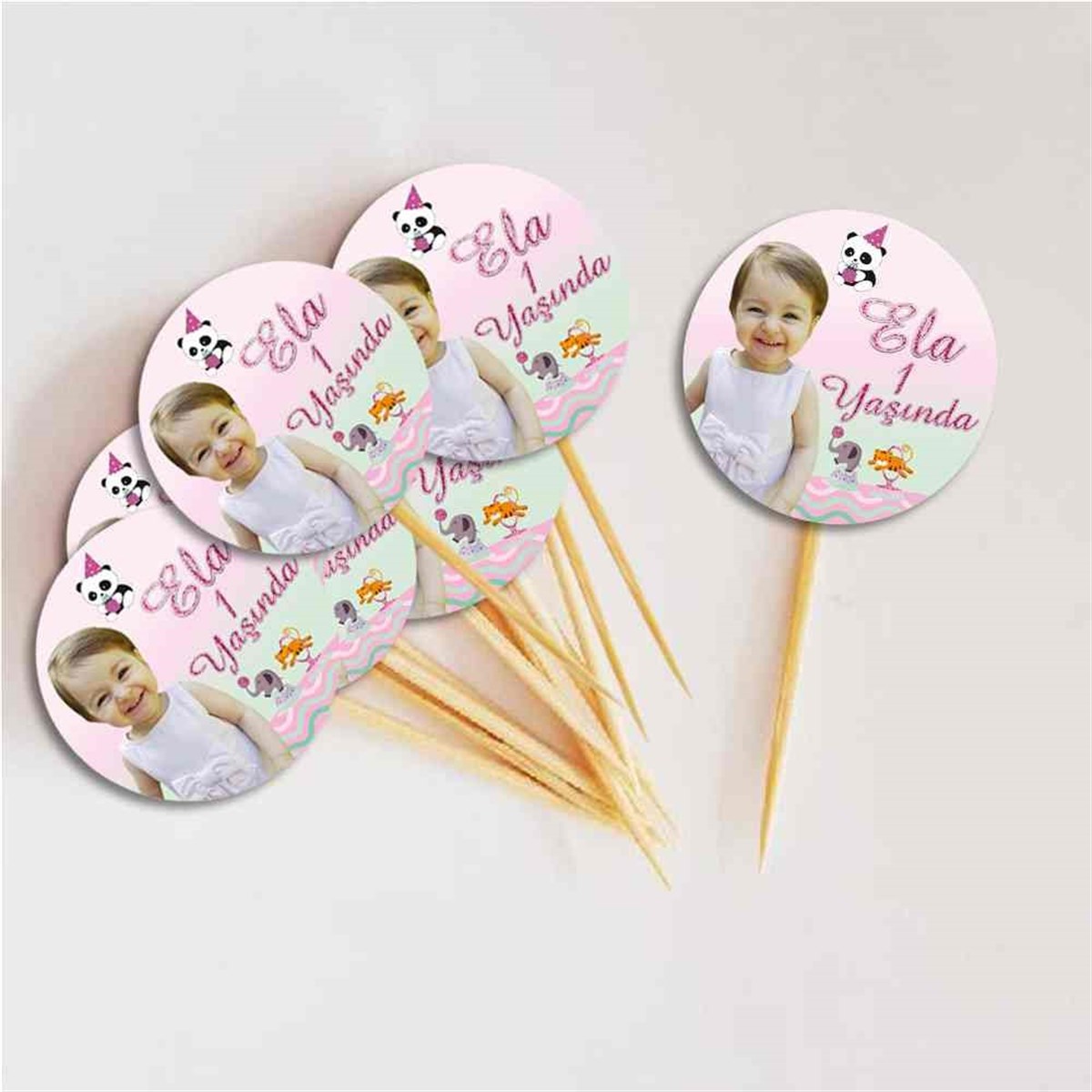 Pembe Karnaval Kurdan 