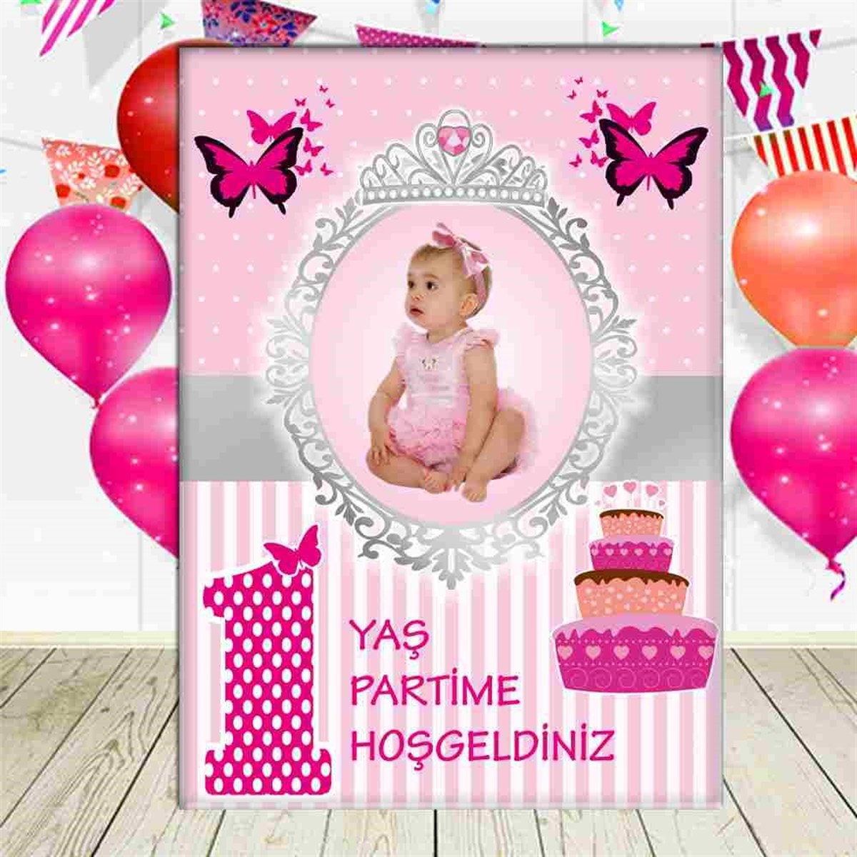 Pembe Kelebek Pasta Konsept Ayaklı Pano  