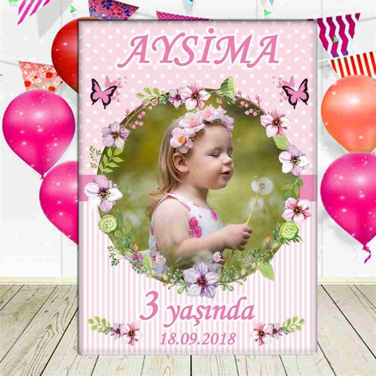 Pembe Puantiyeli Konsept Ayaklı Pano    