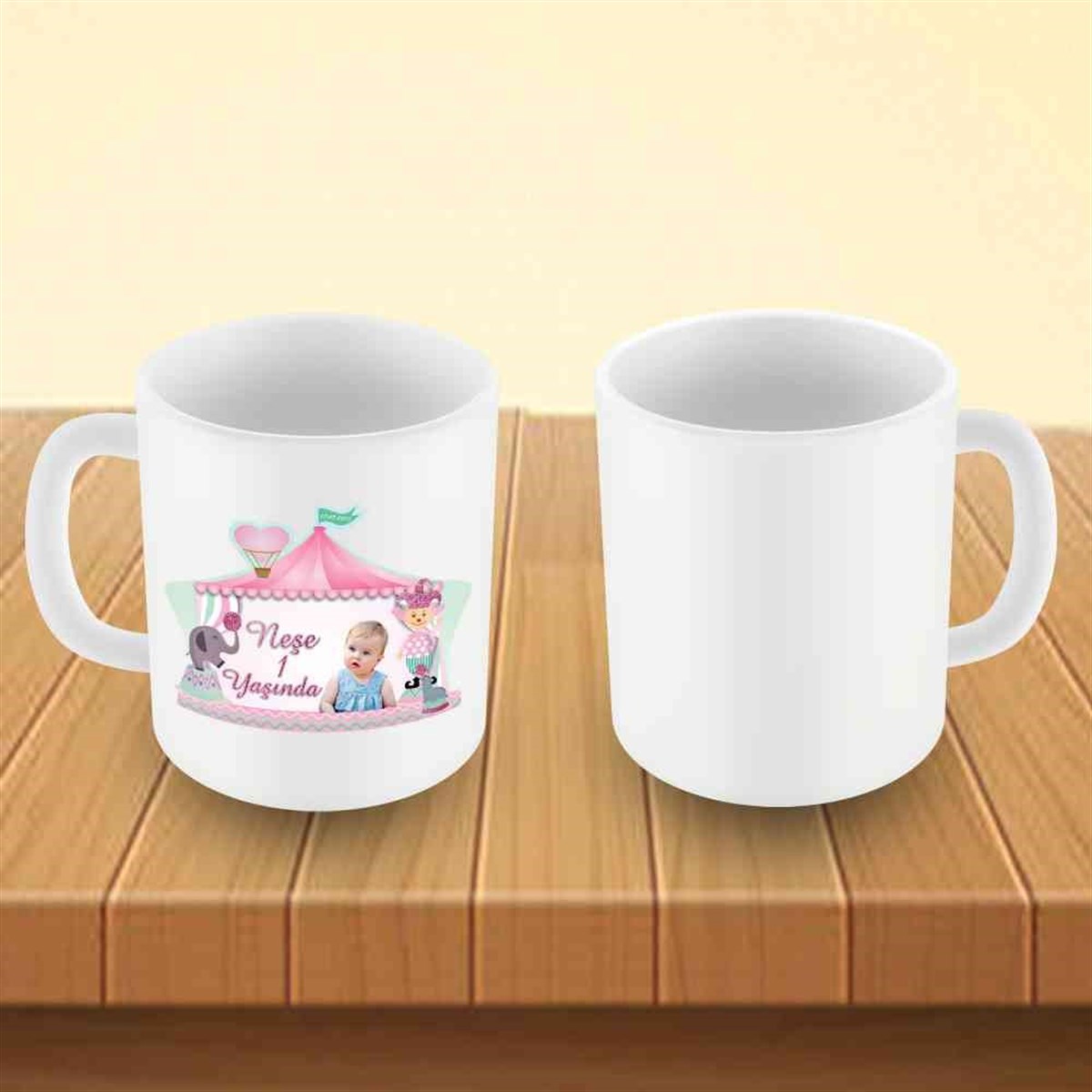 Pembe Sirk Konsepti Kişiye Özel Kupa Bardak Baskı  