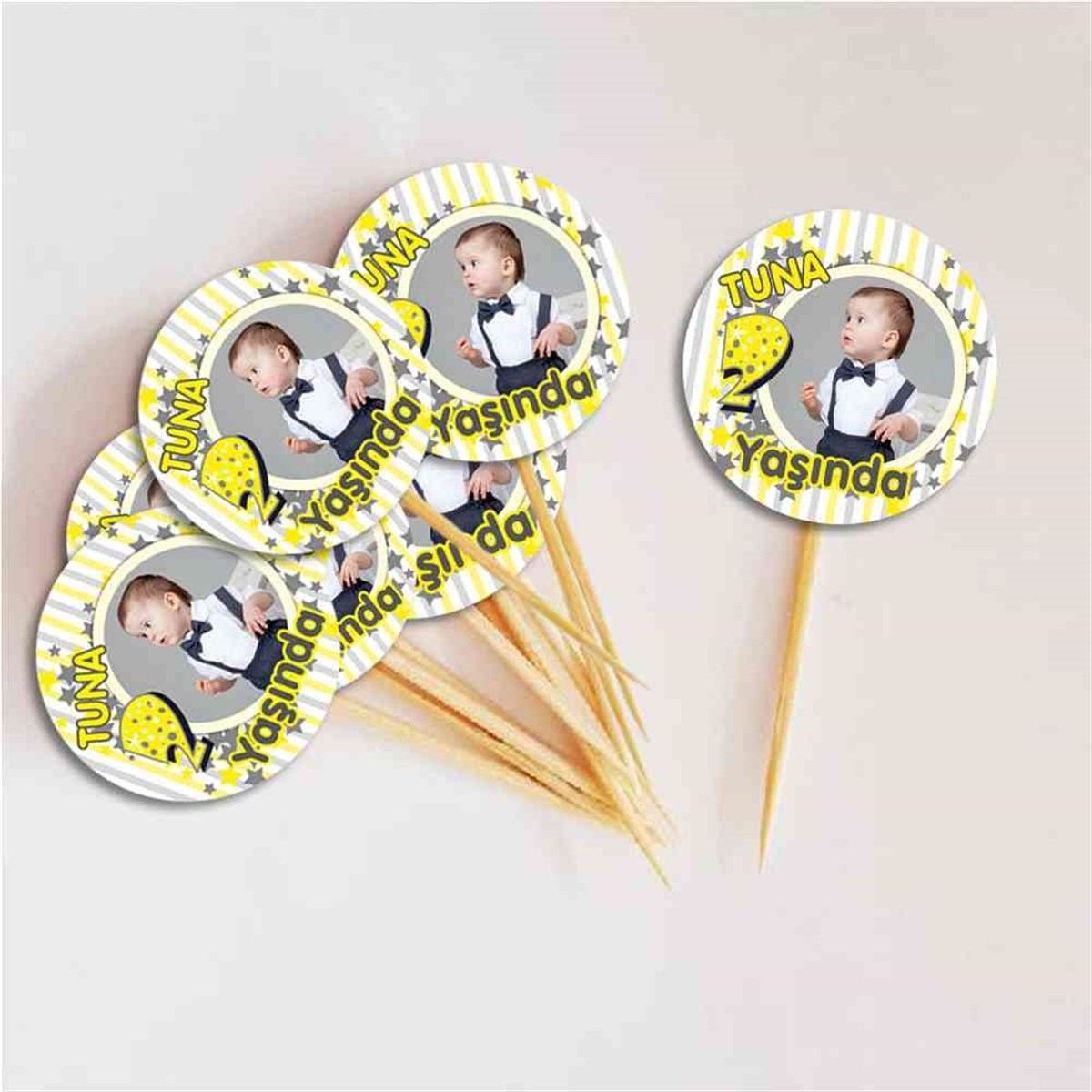 Sarı Yıldızlı Kurdan  