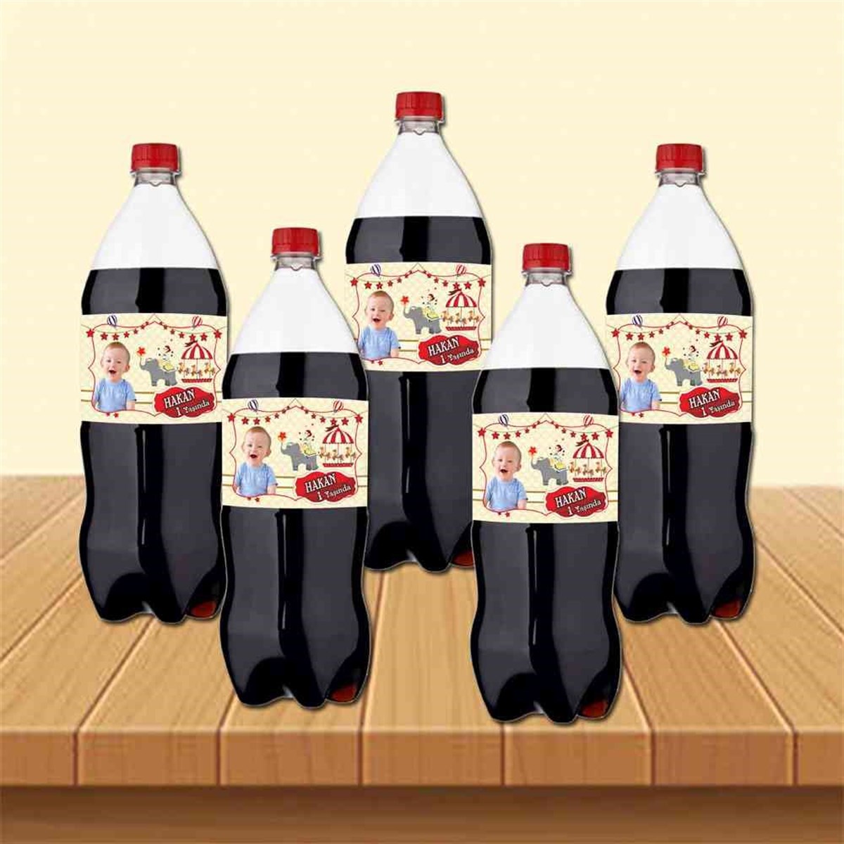 Sirk Konsepti Cola Şisesi Bandı    