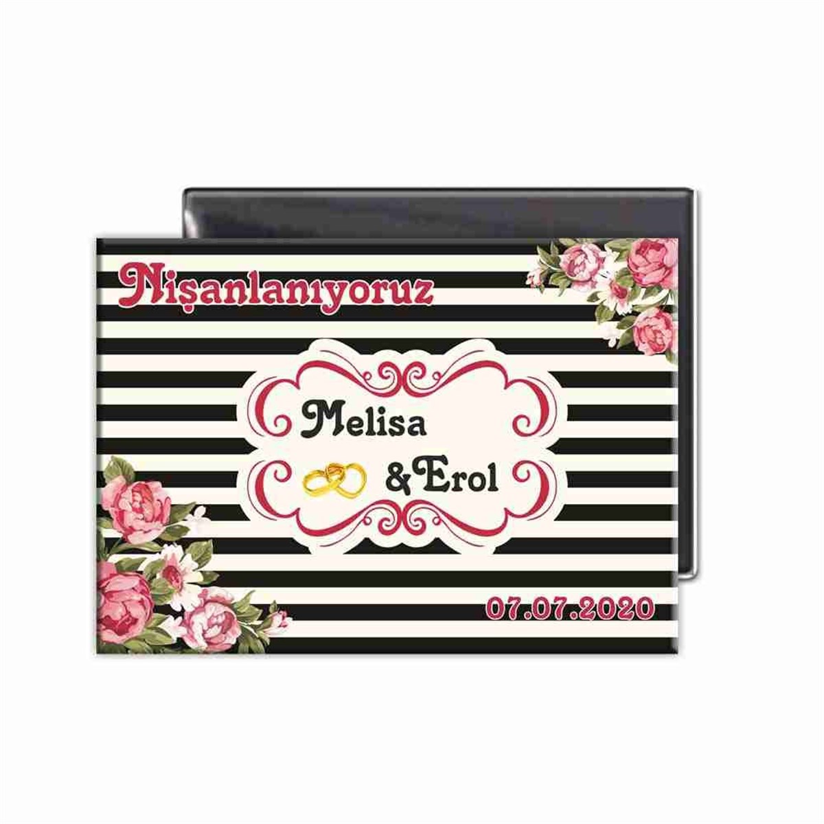 Siyah Beyaz Çizgili İsimli Nişan Magnet 