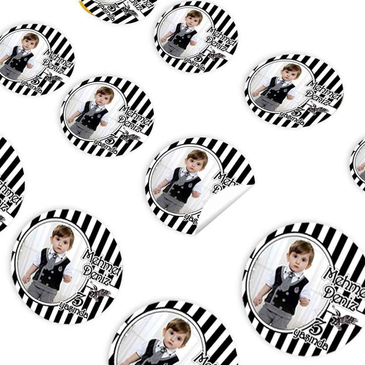 Siyah Beyaz Konsept Sticker 30 Adet 