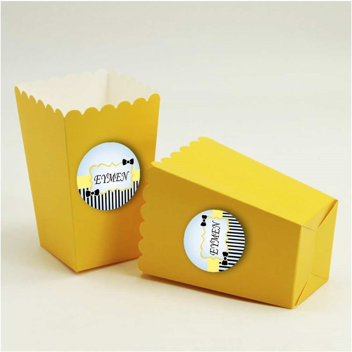 Siyah Papyon Etiketli Popcorn Kutusu 10 Adet  