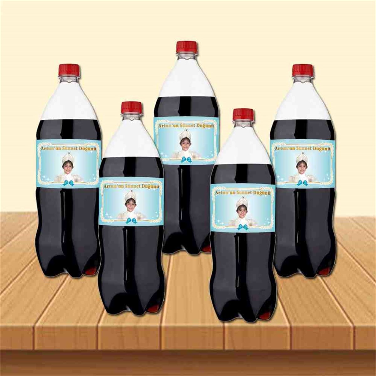 Sünnet Masası Mint Yeşili Gold Çerçeveli Cola Şisesi Bandı 