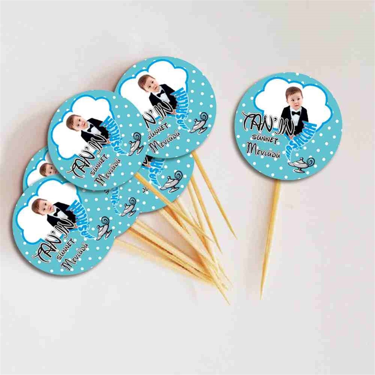 Sünnet Puantiyeli Konuşma Balonu Cupcake Kurdanı 