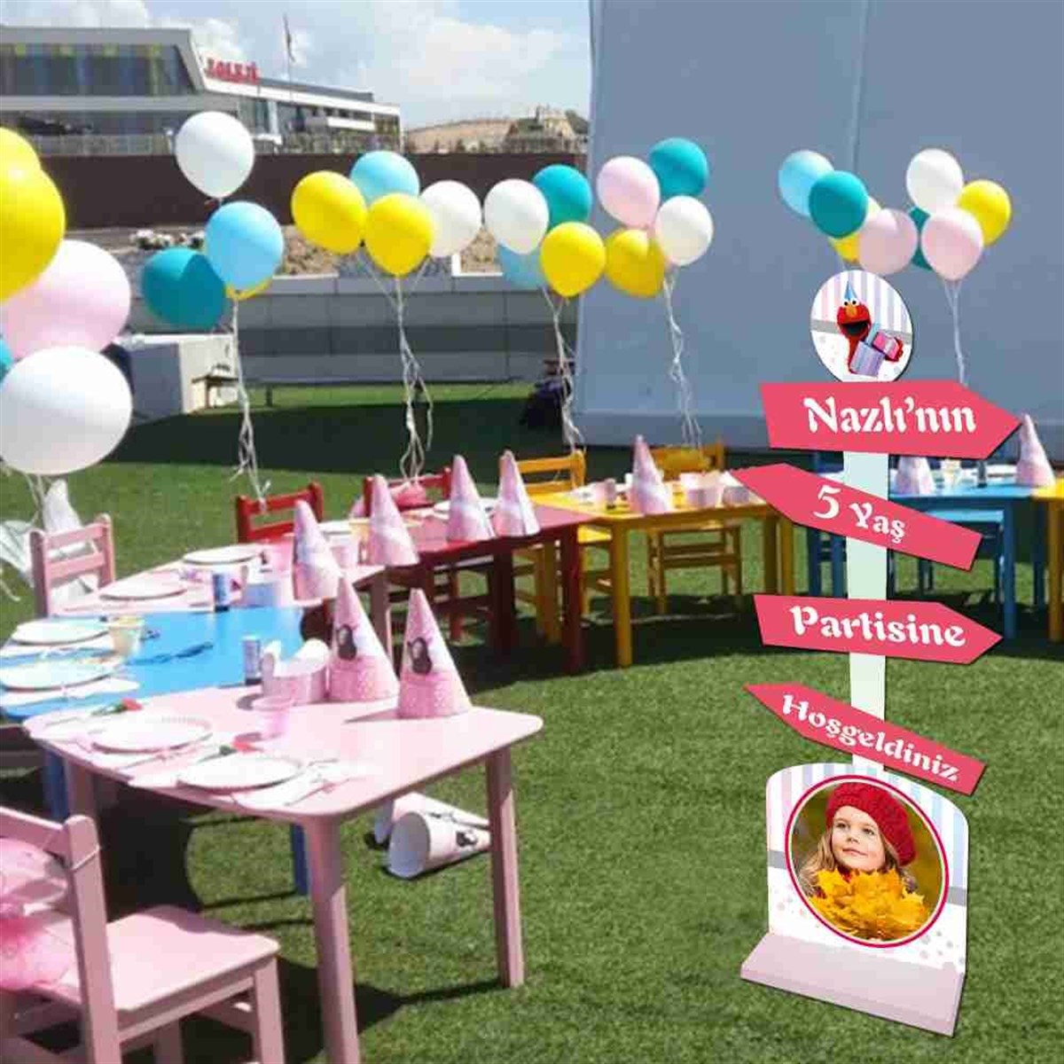 Susam Sokagı Konsept Oklu Pano 