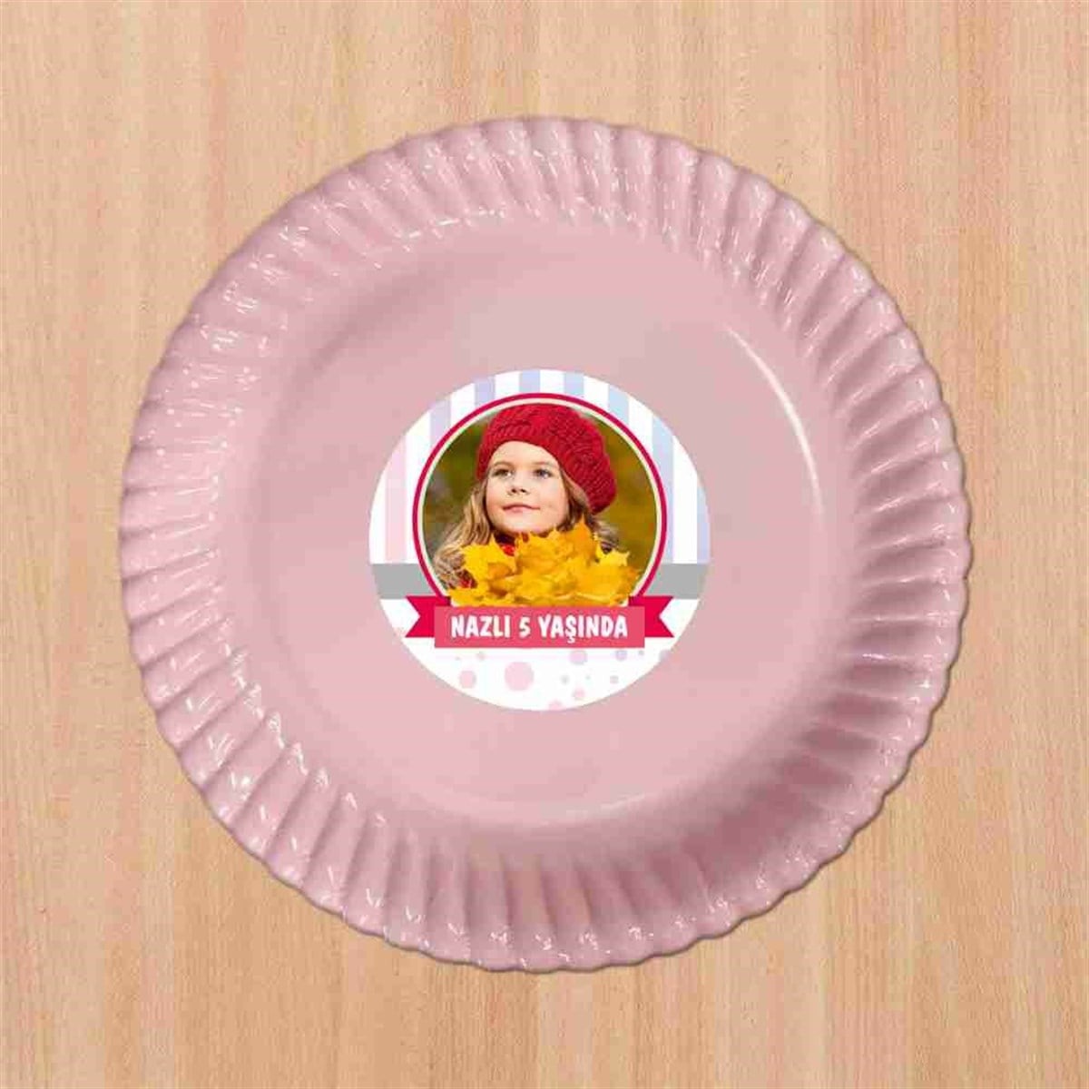 Susam Sokagı Konsept Tabak ve Etiketi 
