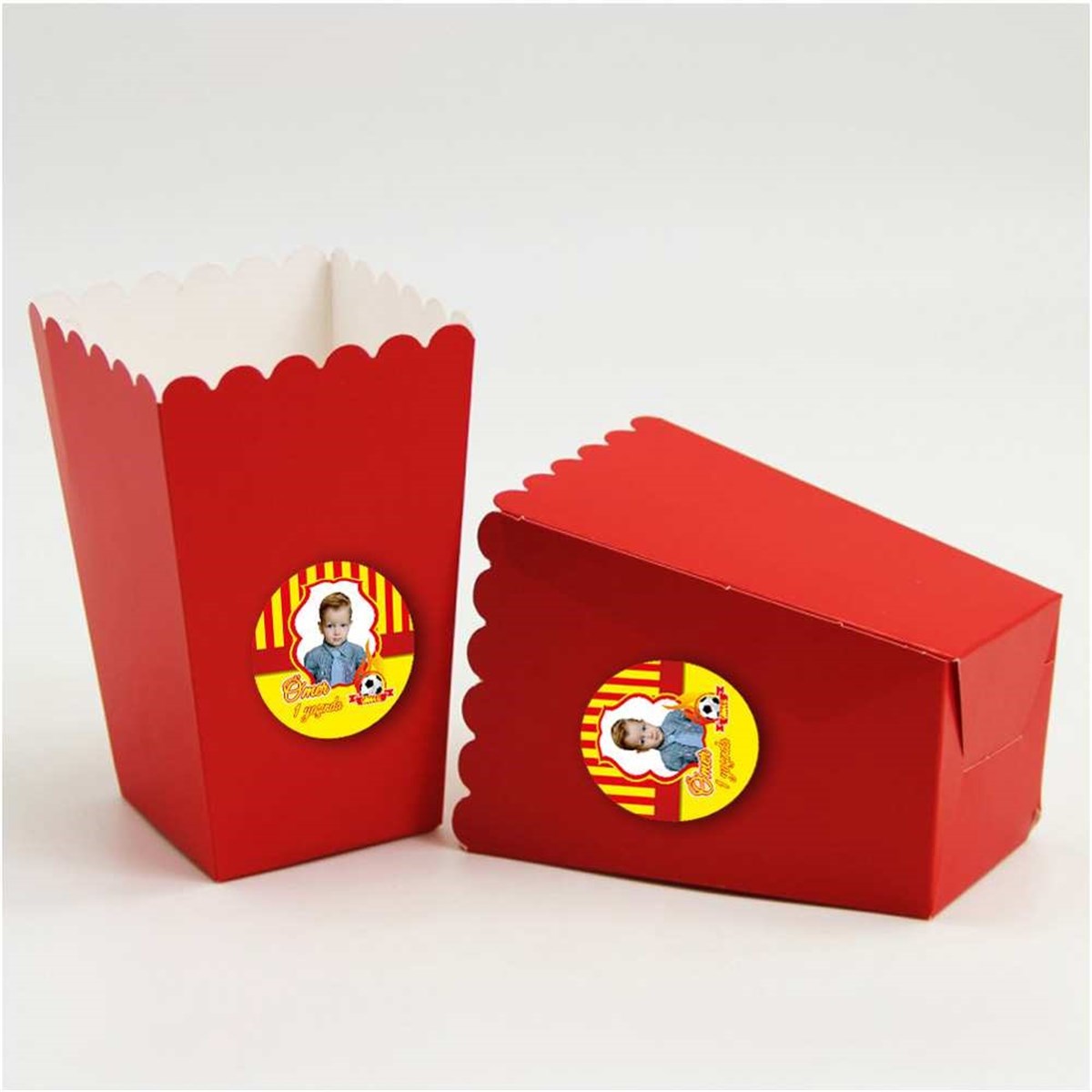 Taçlı Gold Etiketli Popcorn Kutusu 10 Adet 