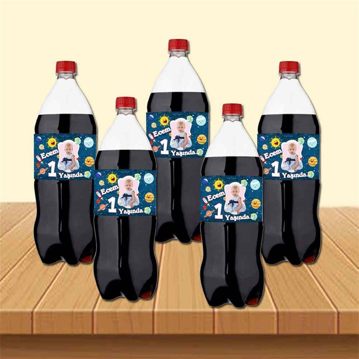 Uzay Konsept Cola Şisesi Bandı  