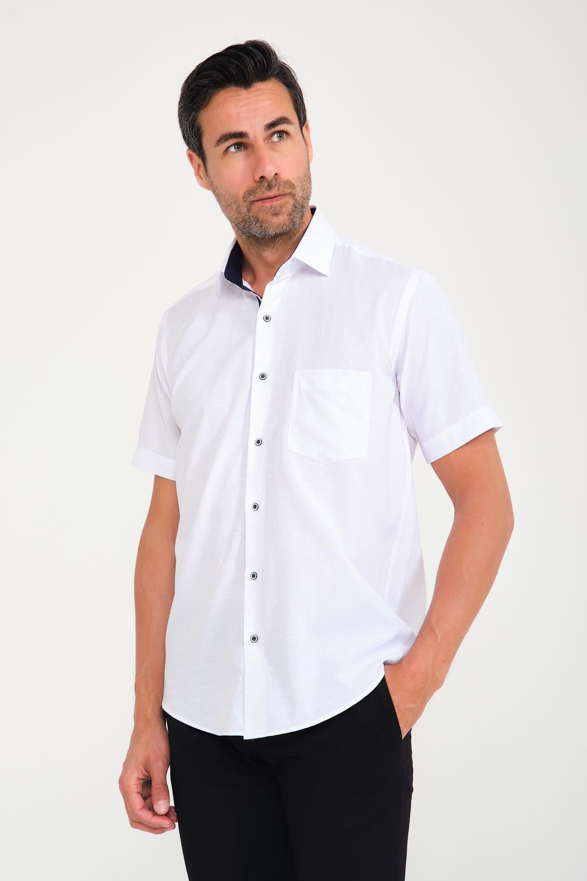 Klasik Kısa Kol Açık Zemin Kutu Desen Keten Cotton Hediye Kutulu Erkek Gömlek FS-000745 - Beyaz Lacivert