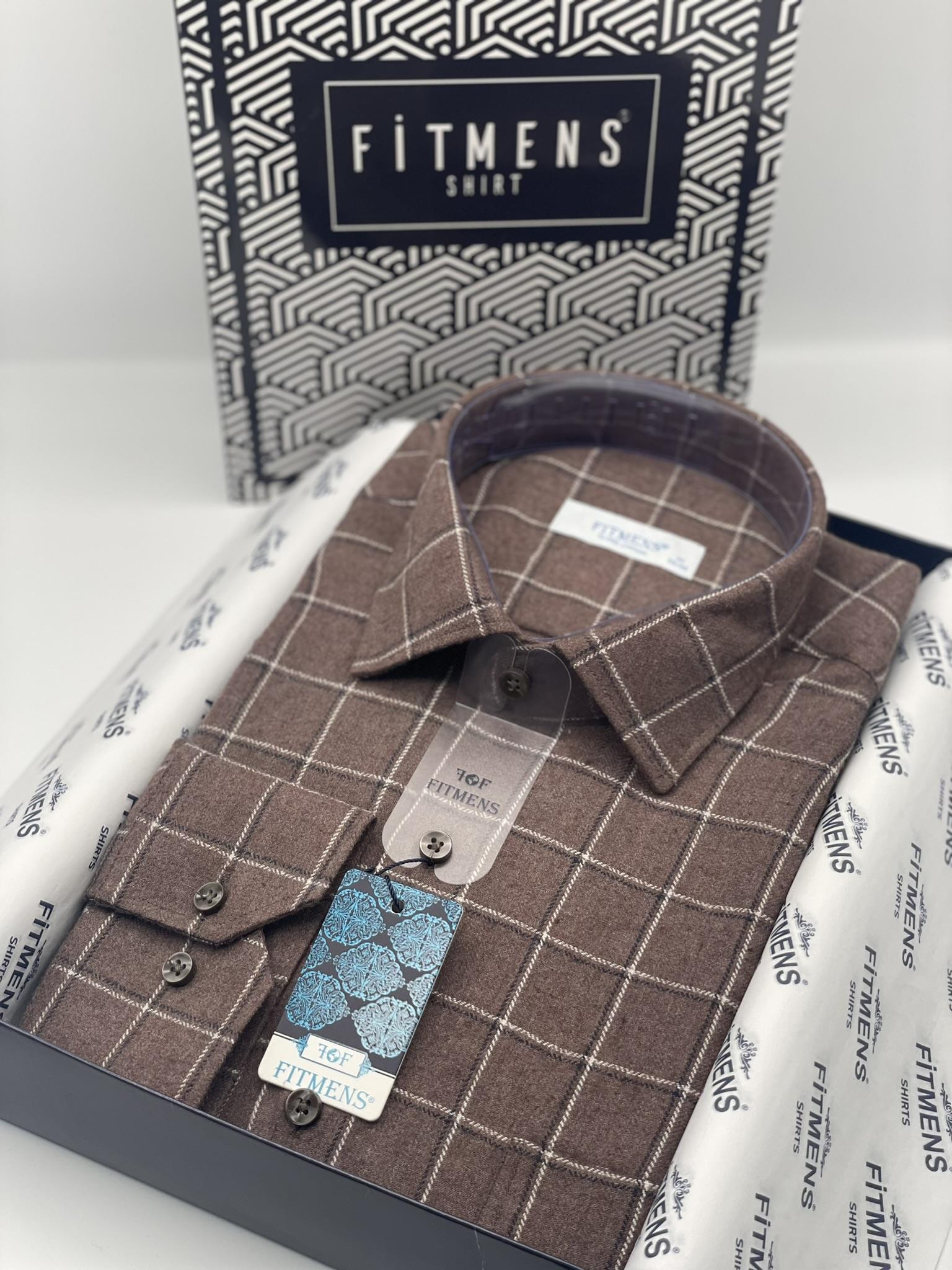 Klasik Uzun Kol Kareli %100 Pamuk Yaka Alttan Düğmeli Kışlık Erkek Hediye Kutulu Gömlek FS-003368 - Kahverengi