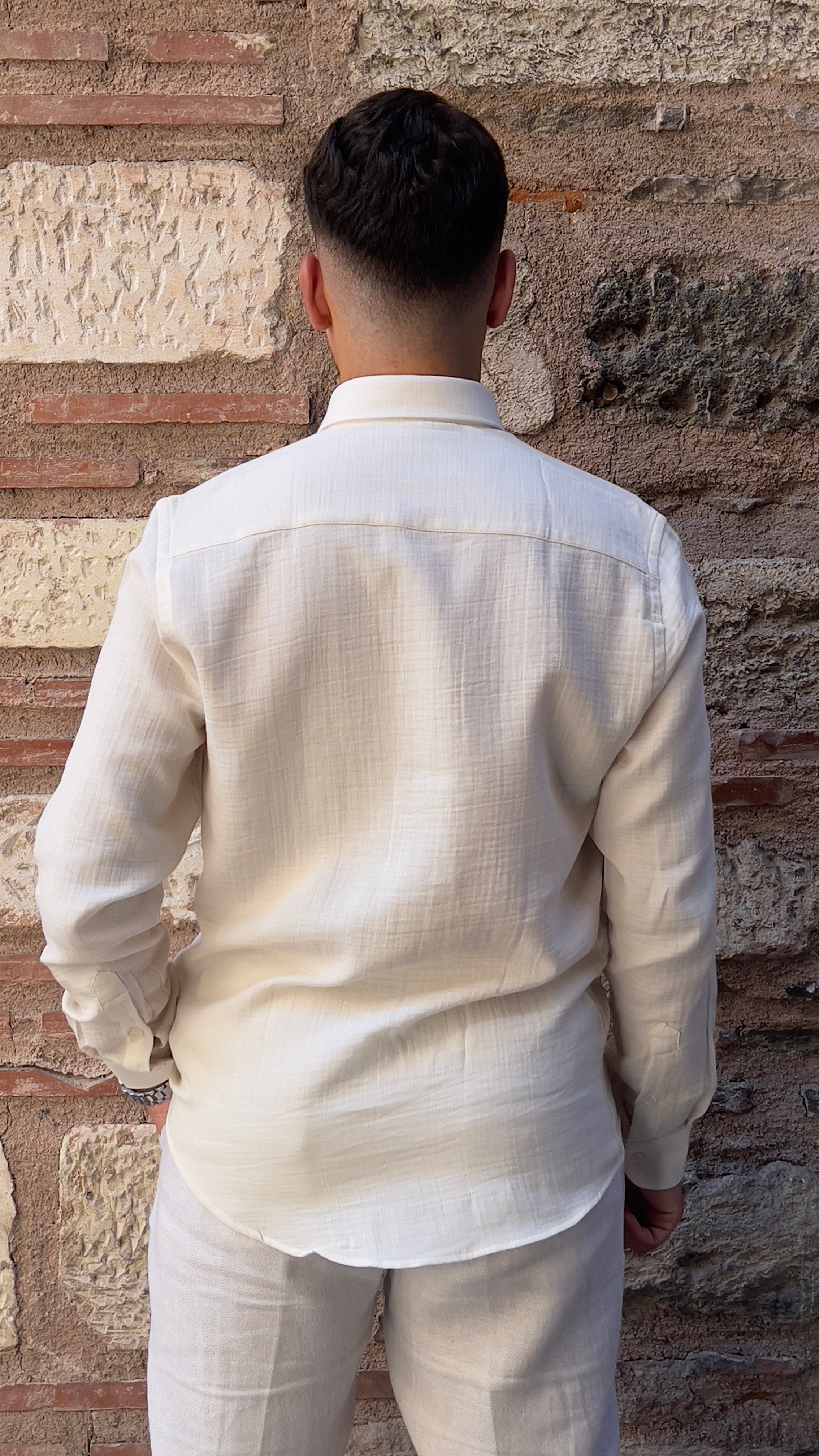 Slim Fit Uzun Kol Müslin Pamuk Rahat Nefes Alabilen Kumaştan Yaka Düğmeli Hediye Kutulu Erkek Gömlek FS-004202 - Krem