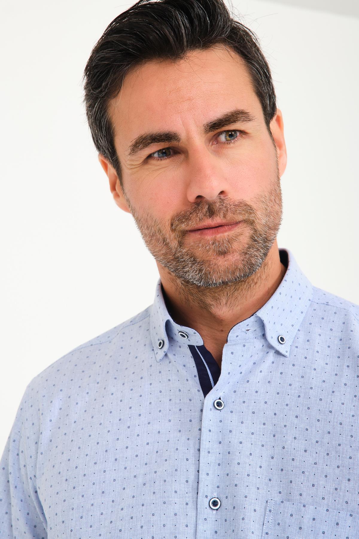 Klasik Kısa Kol Çarpı Filafil Desen Düğmeli Yaka Hediye Kutulu Erkek Gömlek FS-001215 - Koyu Lacivert